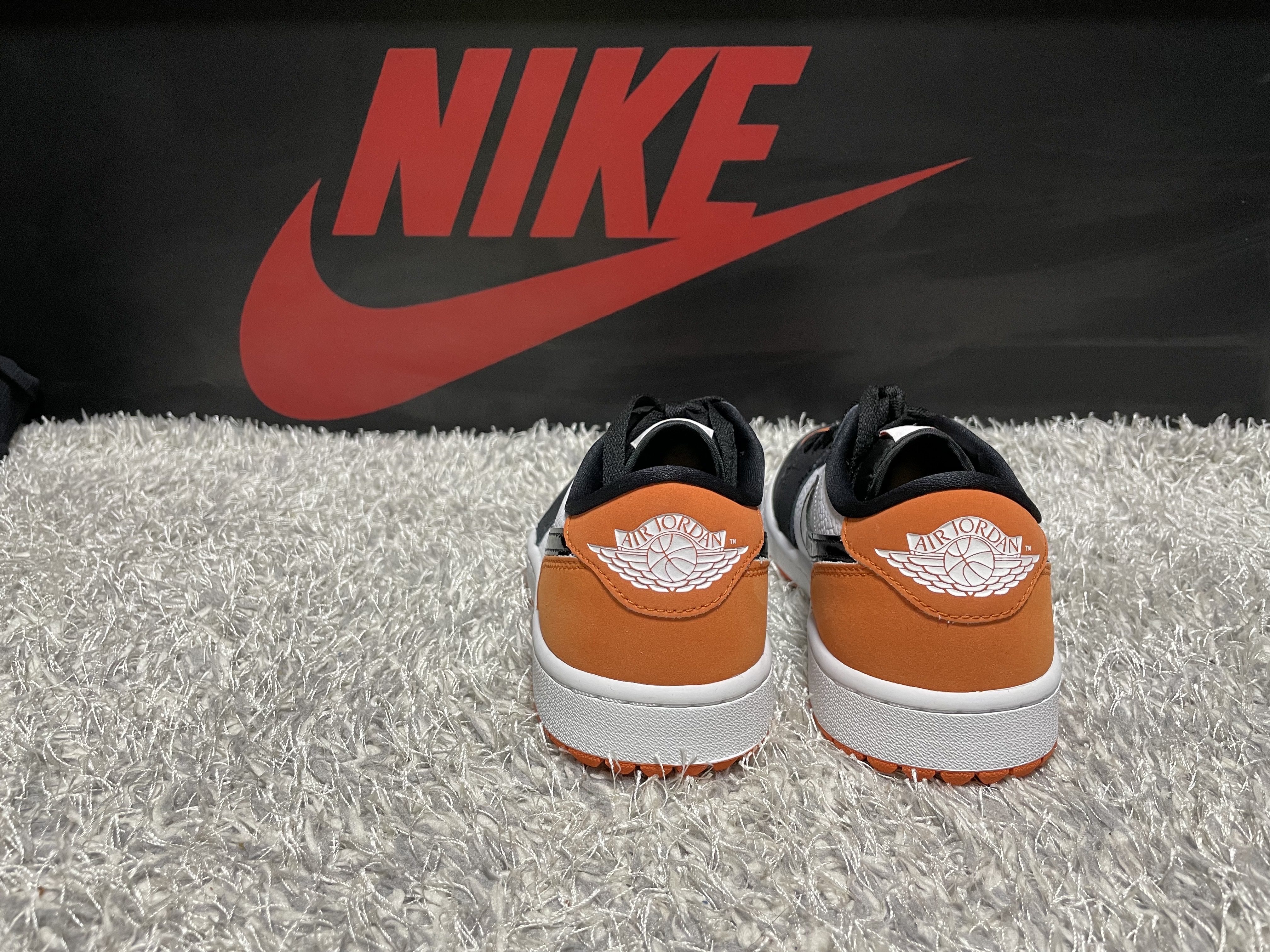 Jordan 1 Low Golf Starfish 착용 스타일 - 3