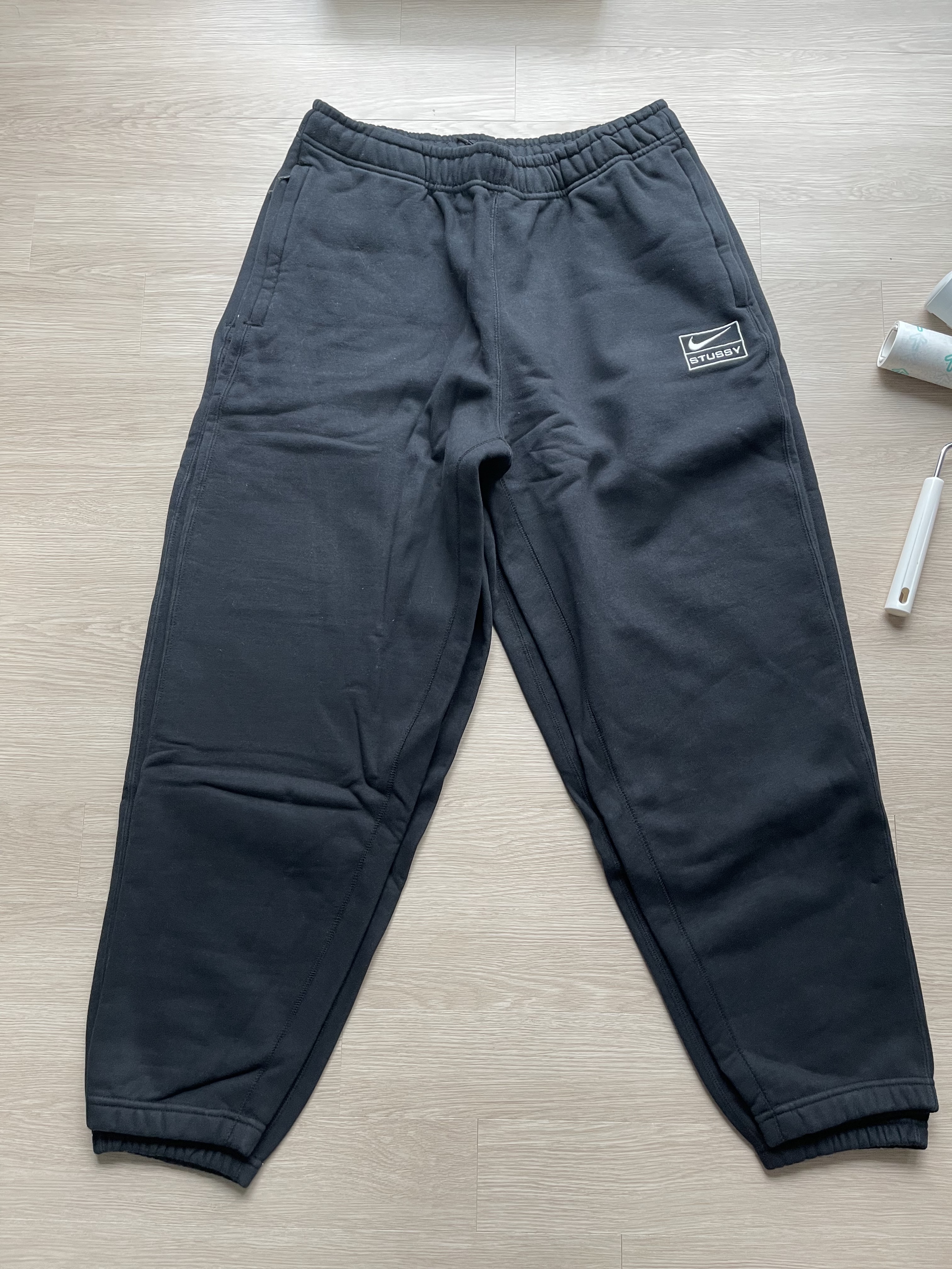 Nike x Stussy NRG RA Washed Fleece Pants Black (DN4030-010) 착용 스타일 - 2