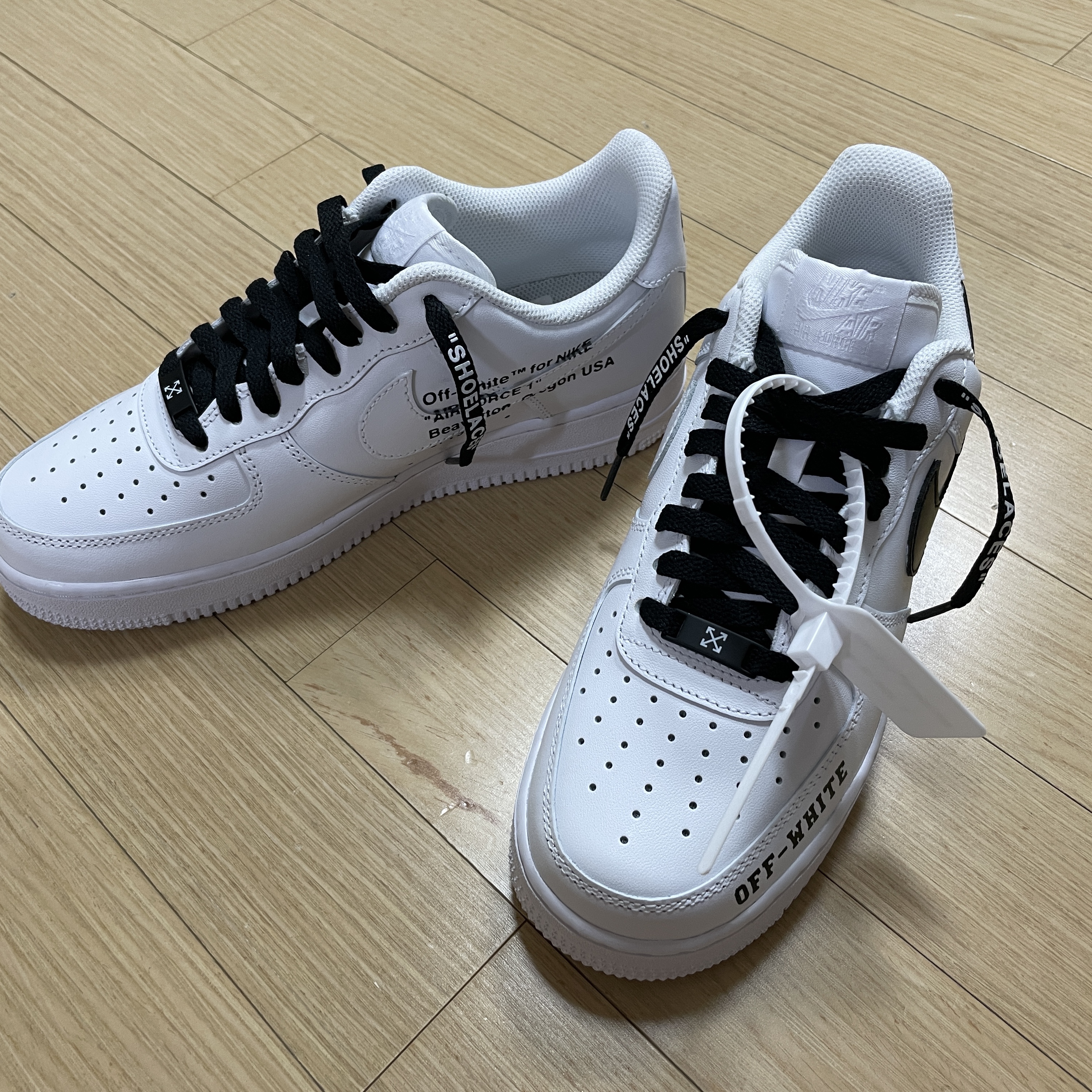 Nike Air Force 1 '07 Low White 착용 스타일 - 4