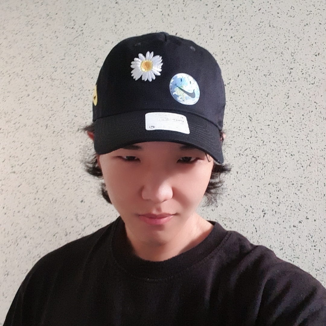 Nike Heritage 86 Cap Black 착용 스타일