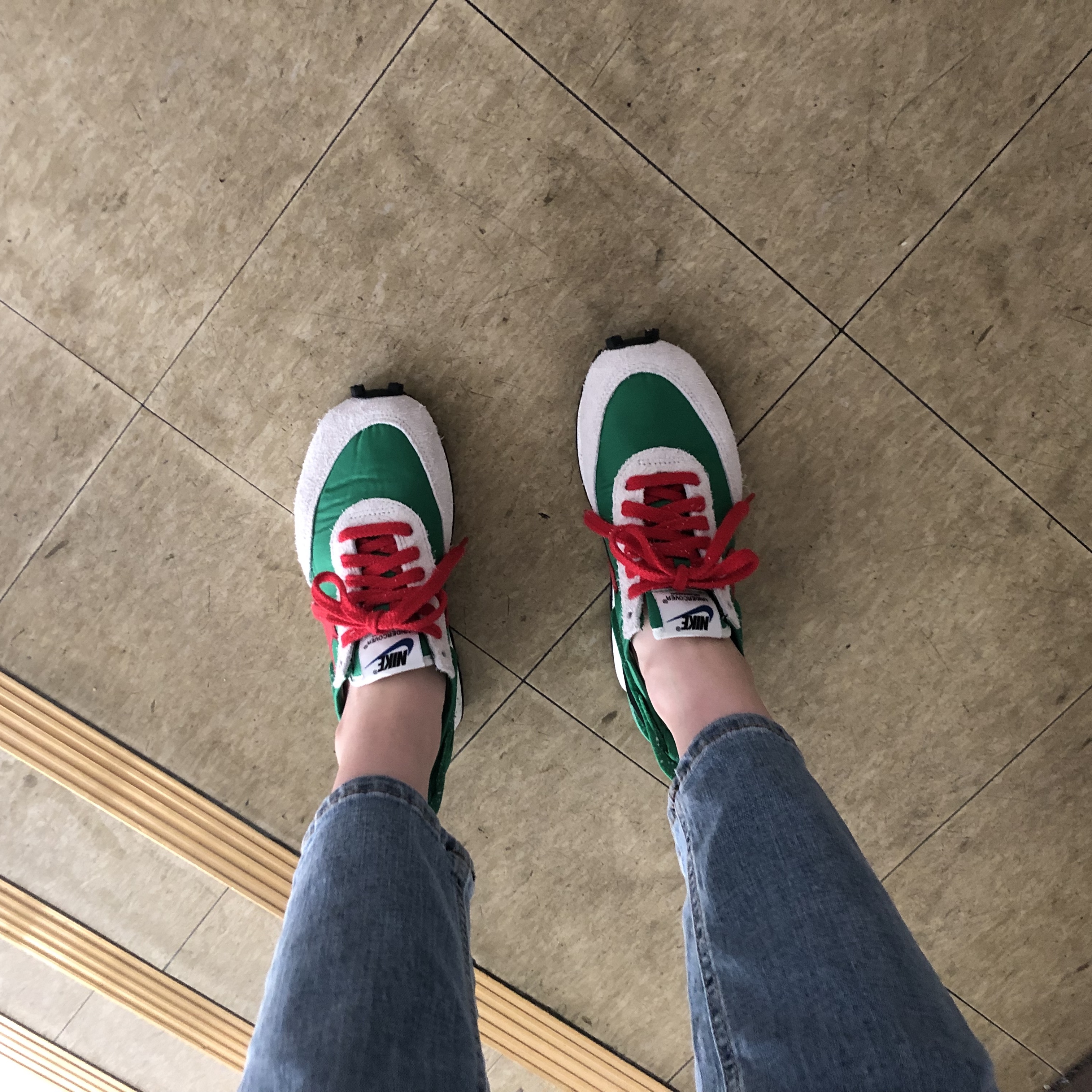 (W) Nike x Undercover Daybreak Lucky Green Red 착용 스타일