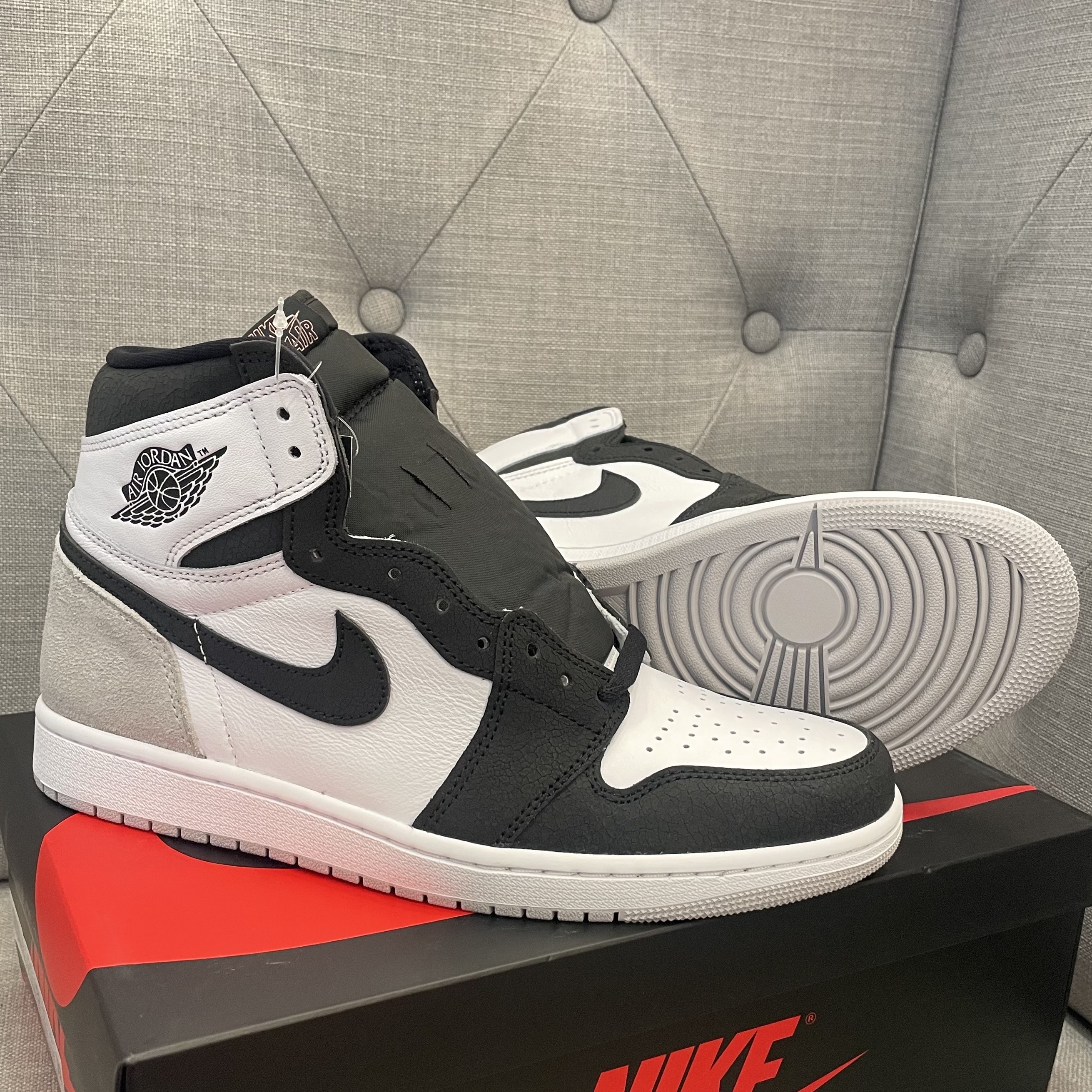 Jordan 1 Retro High OG Bleached Coral 착용 스타일 - 2