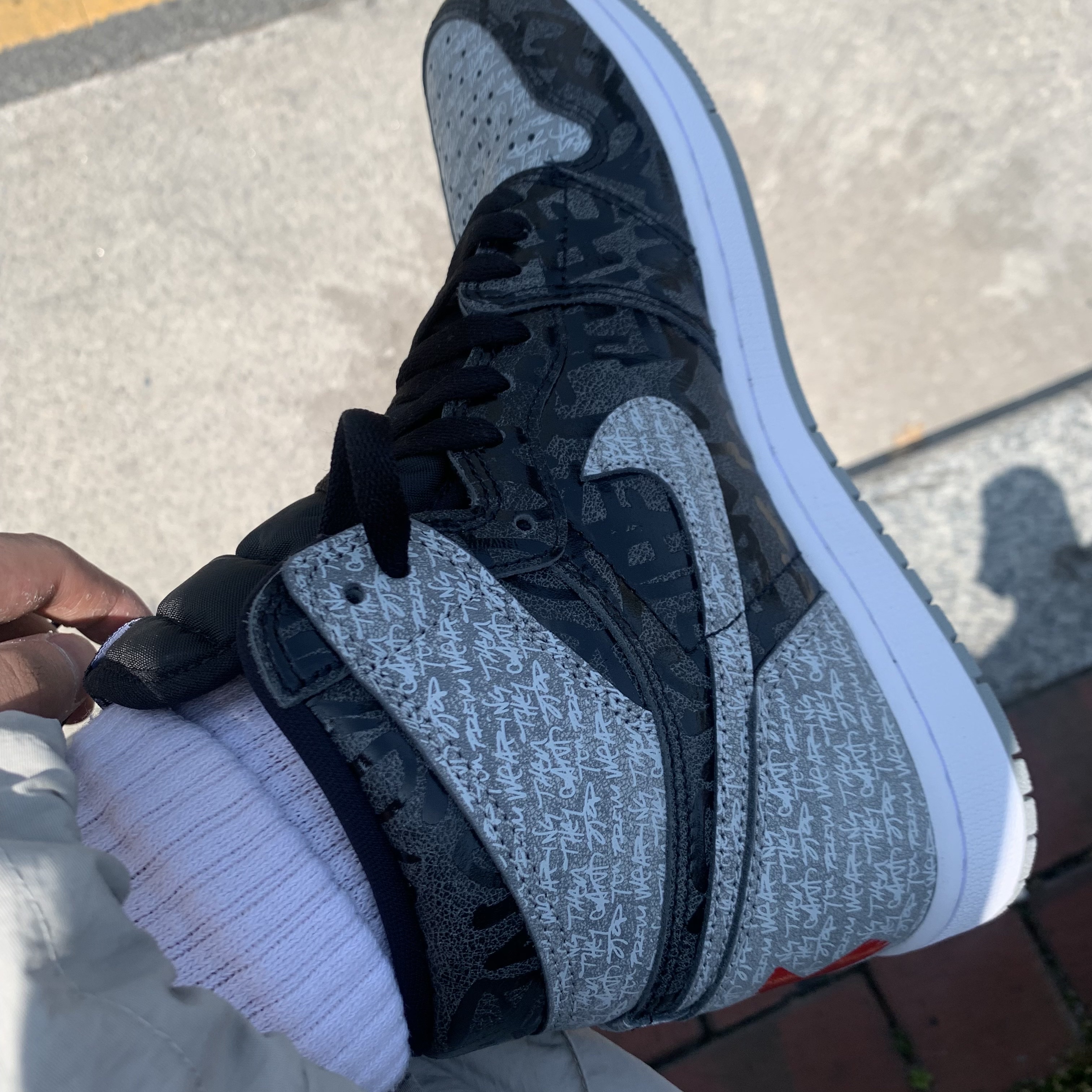 Jordan 1 Retro High OG Rebellionaire 착용 스타일
