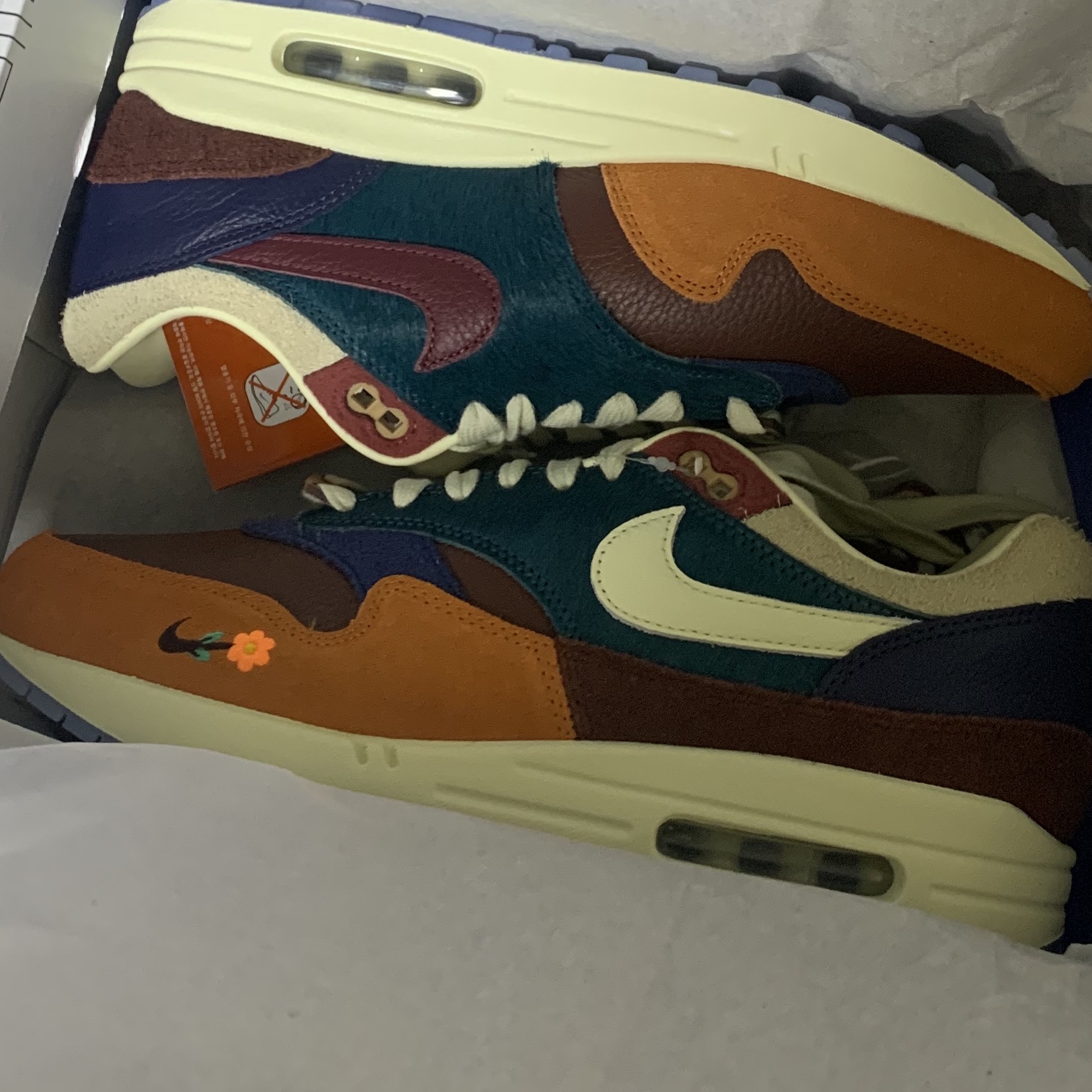 Nike x Kasina Air Max 1 SP Won-Ang Orange 착용 스타일 - 1
