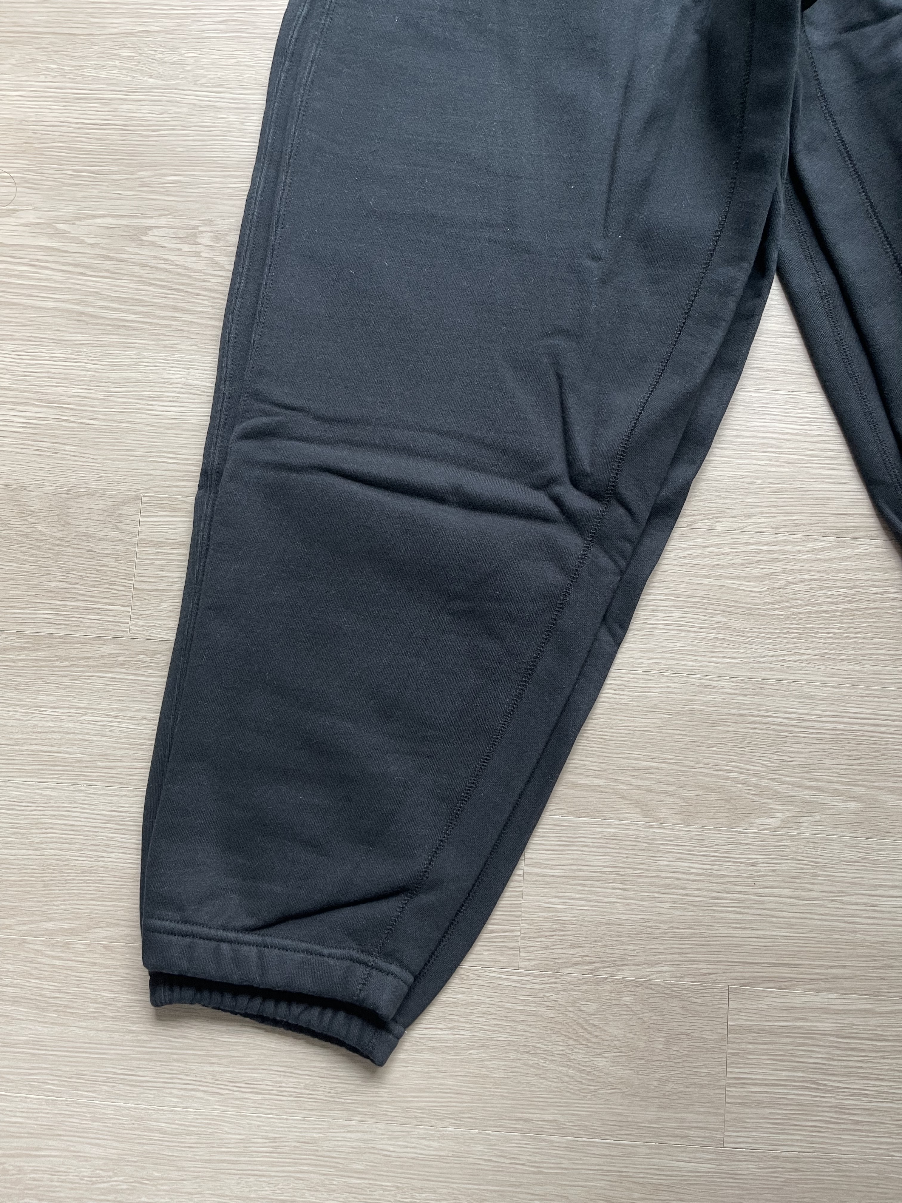 Nike x Stussy NRG RA Washed Fleece Pants Black (DN4030-010) 착용 스타일 - 3