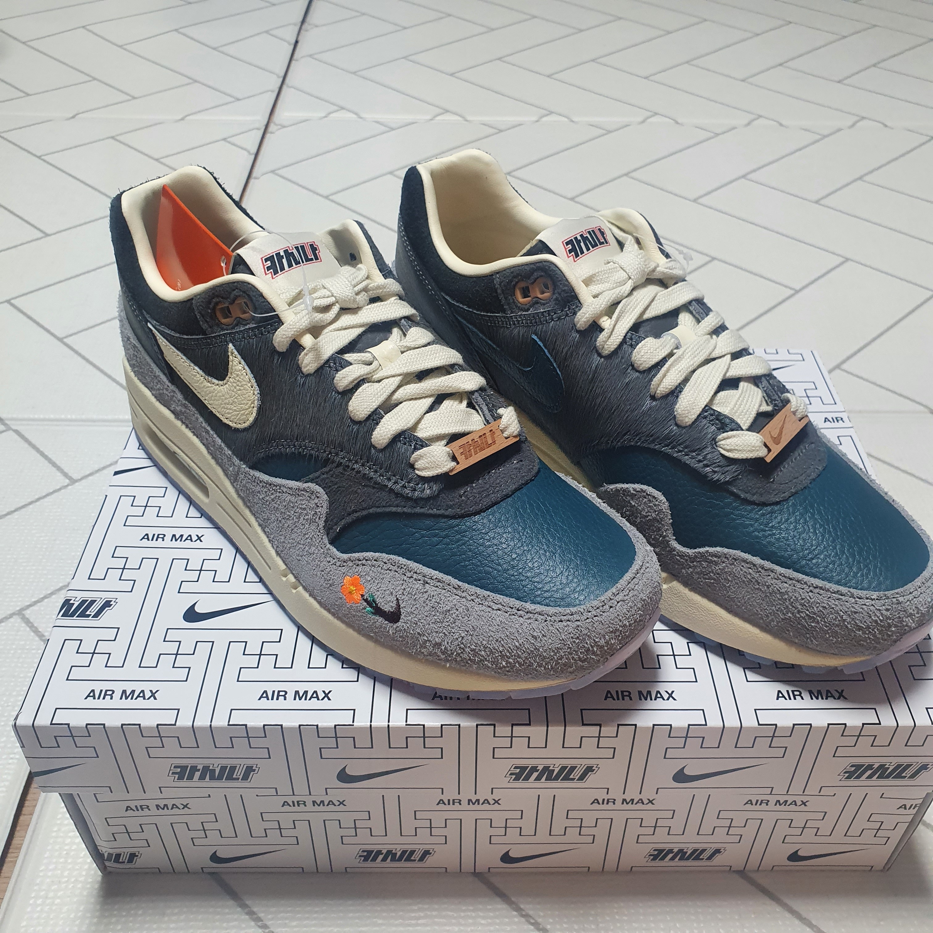 Nike x Kasina Air Max 1 SP Won-Ang Particle Grey (With Special Gift) 착용 스타일