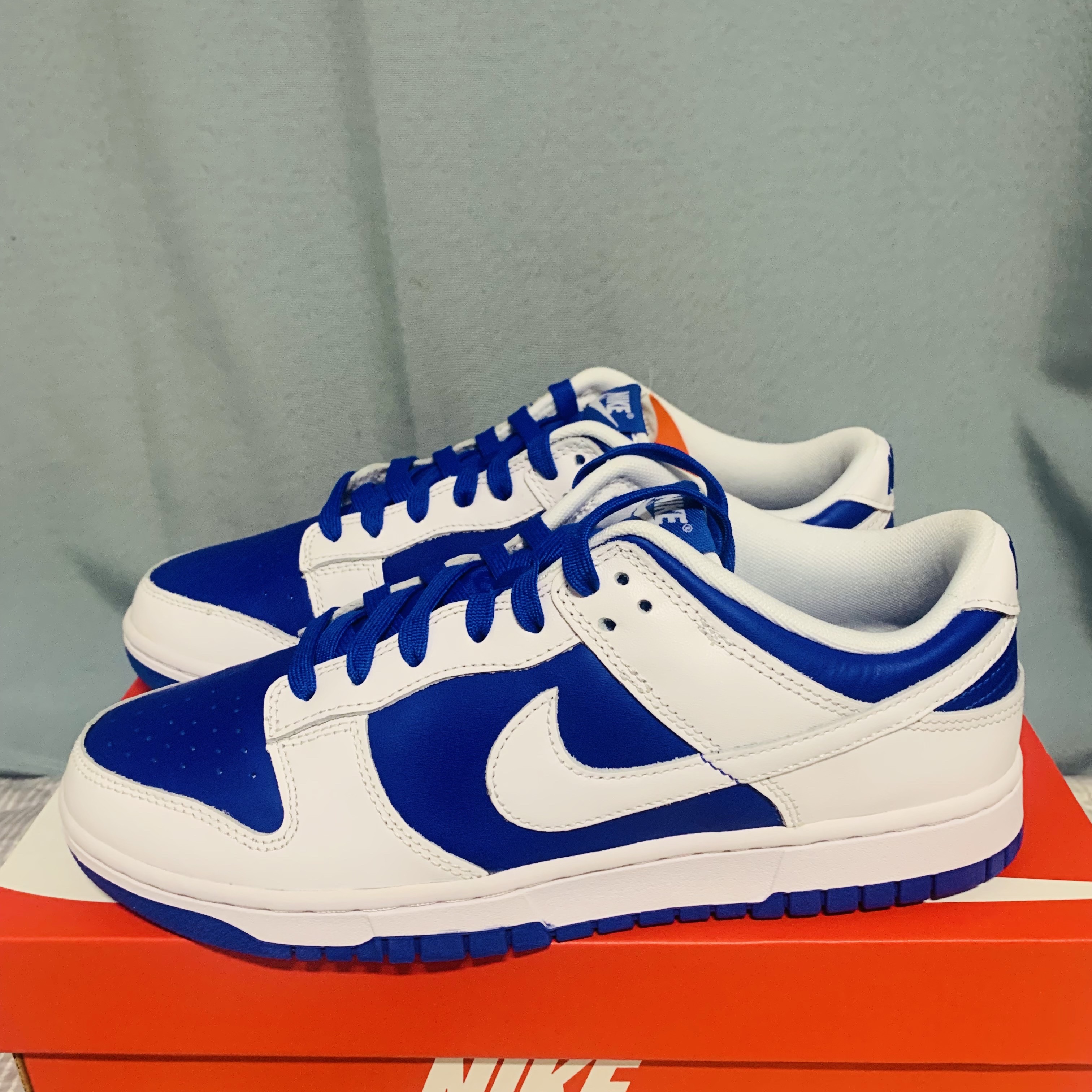 Nike Dunk Low Retro Racer Blue and White 착용 스타일 - 2