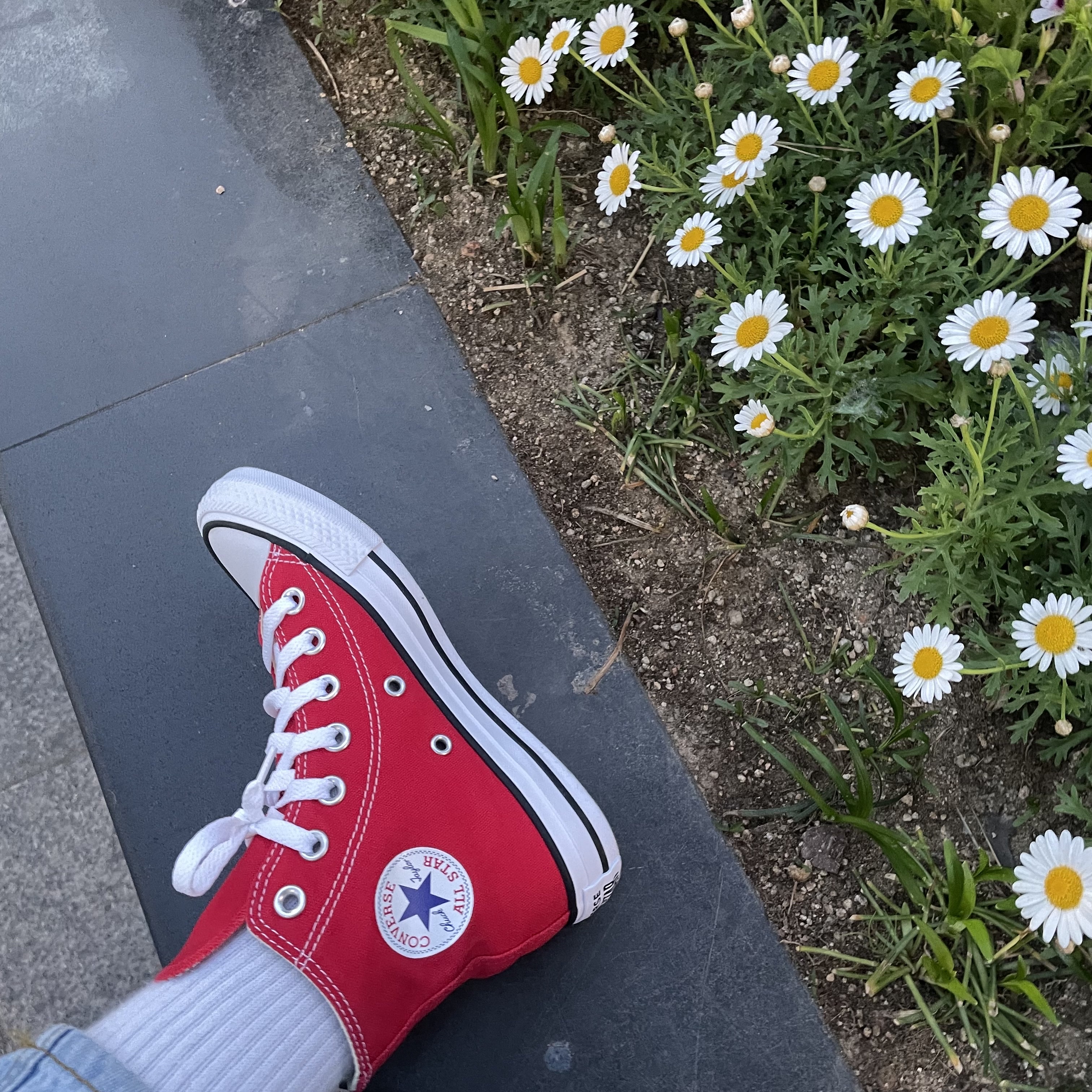 Converse Chuck 70 High Enamel Red 착용 스타일 - 2