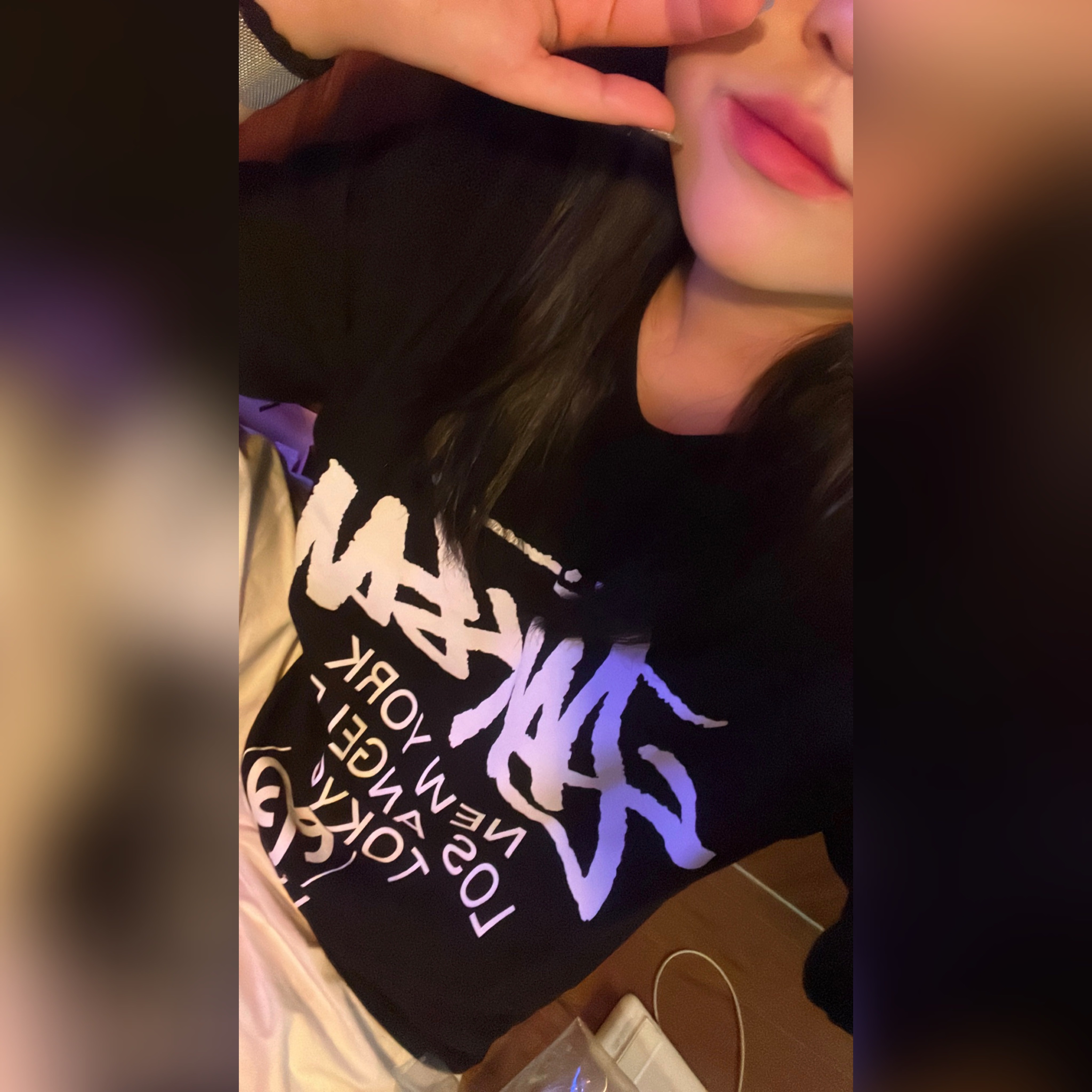 Stussy World Tour T-Shirt Black 착용 스타일