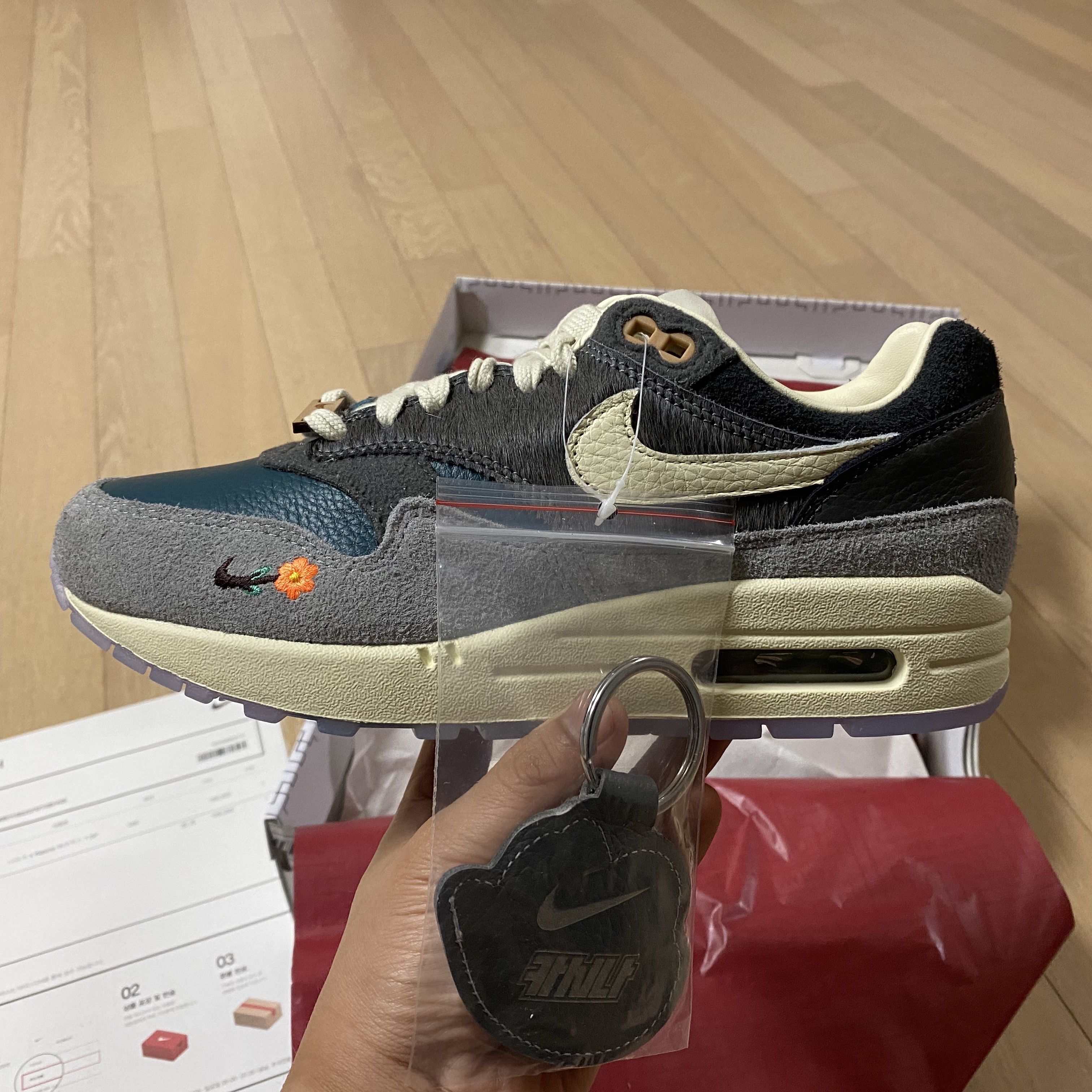 Nike x Kasina Air Max 1 SP Won-Ang Particle Grey 착용 스타일 - 1