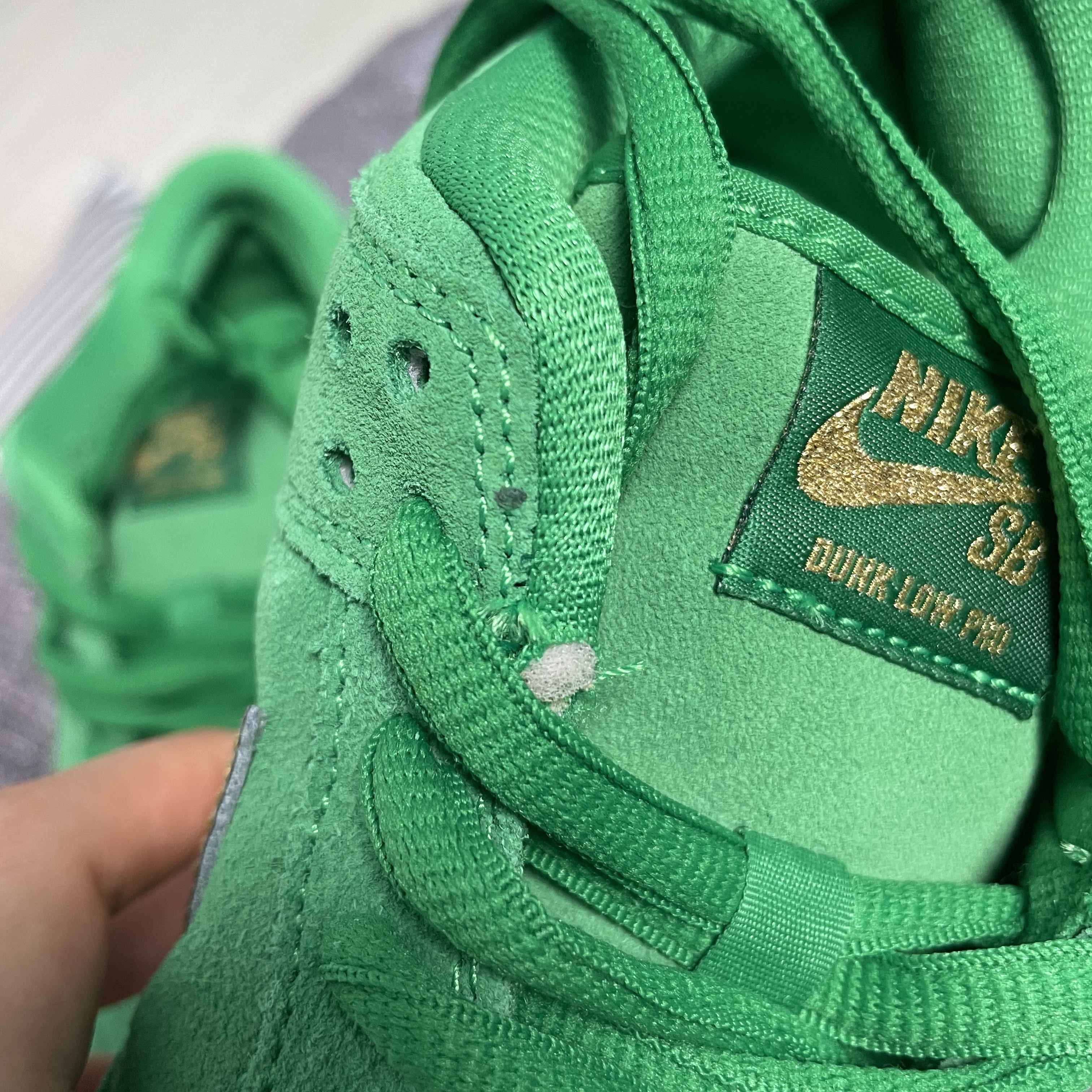 Nike SB Dunk Low Pro Shamrock 착용 스타일 - 3