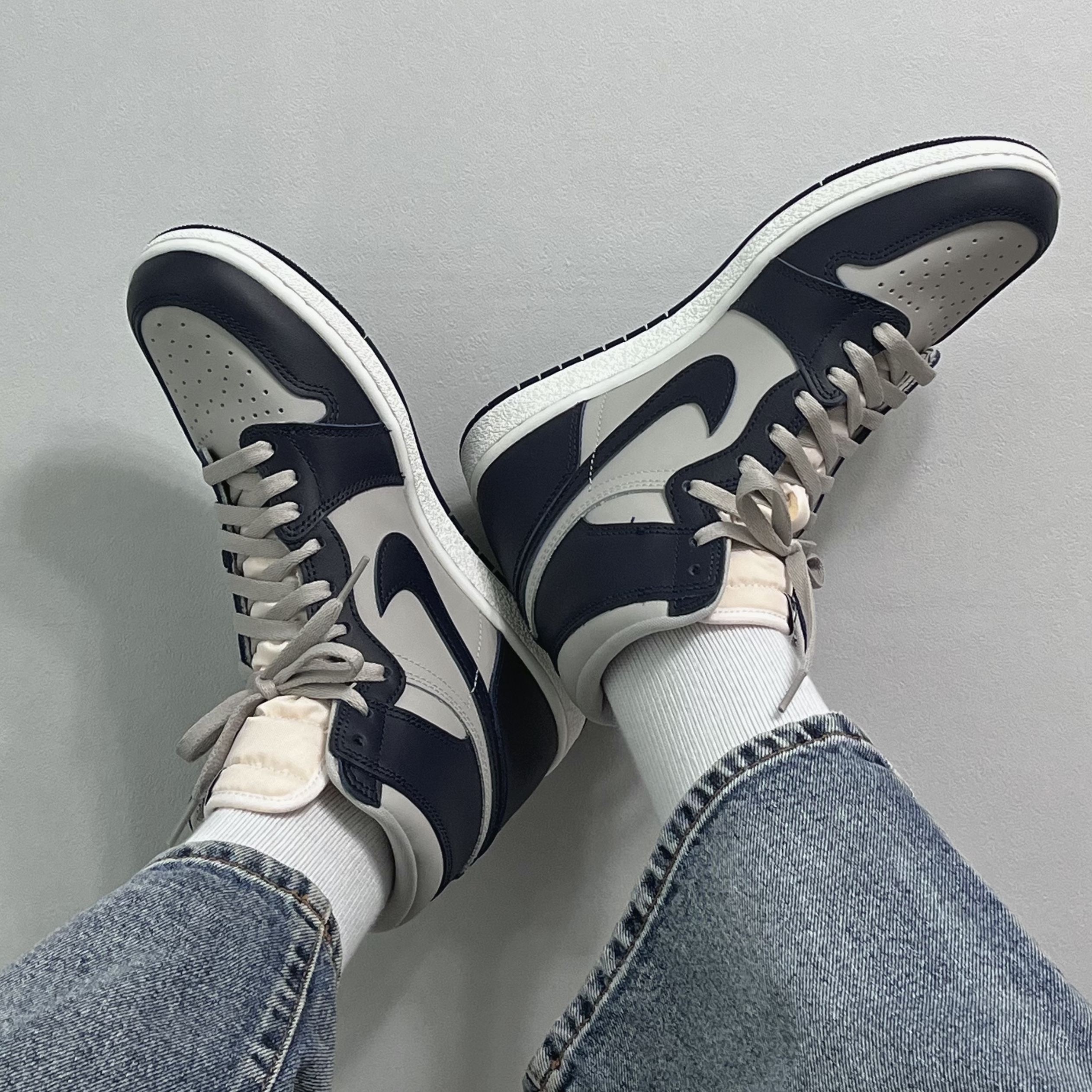 Jordan 1 High 85 College Navy 착용 스타일