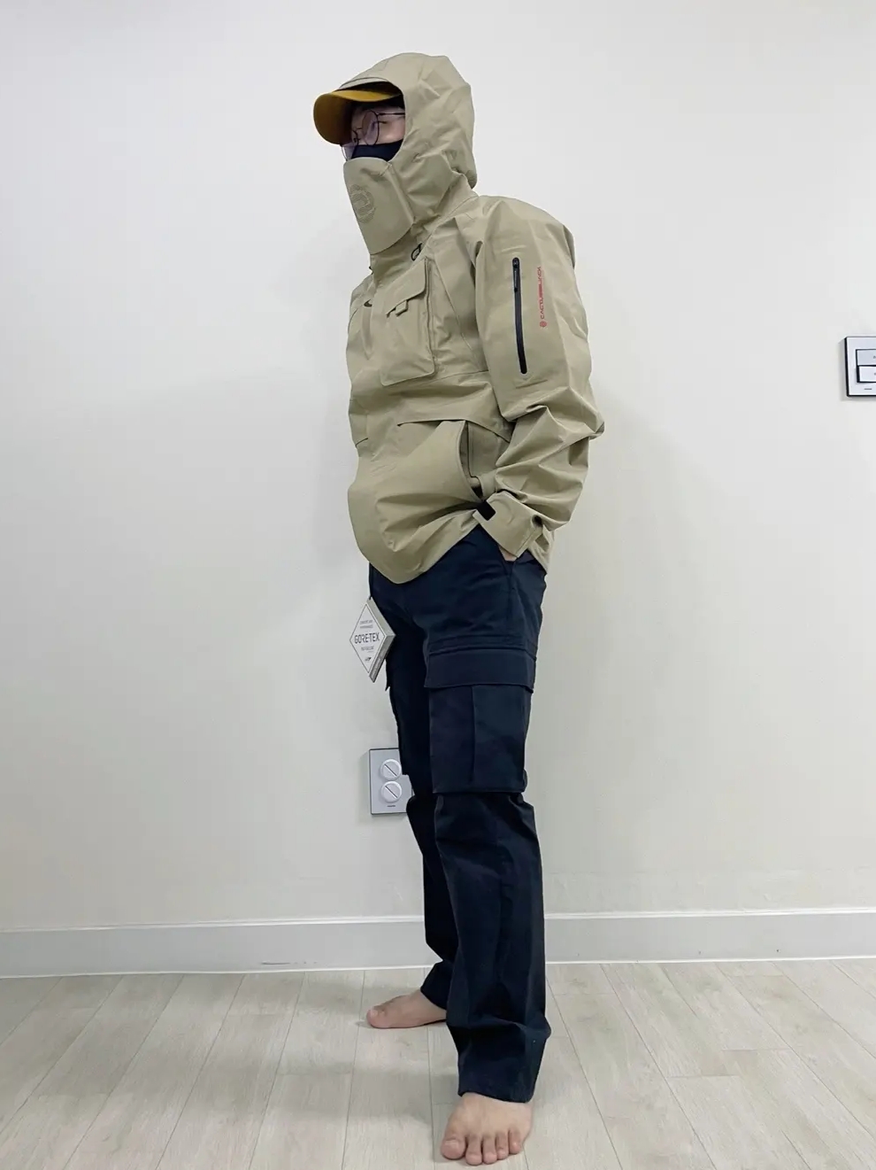 Nike x Travis Scott NRG BH Jacket Limestone - Asia, Nike x Travis Scott NRG BH Jacket Limestone - US/EU 착용 스타일 - 1