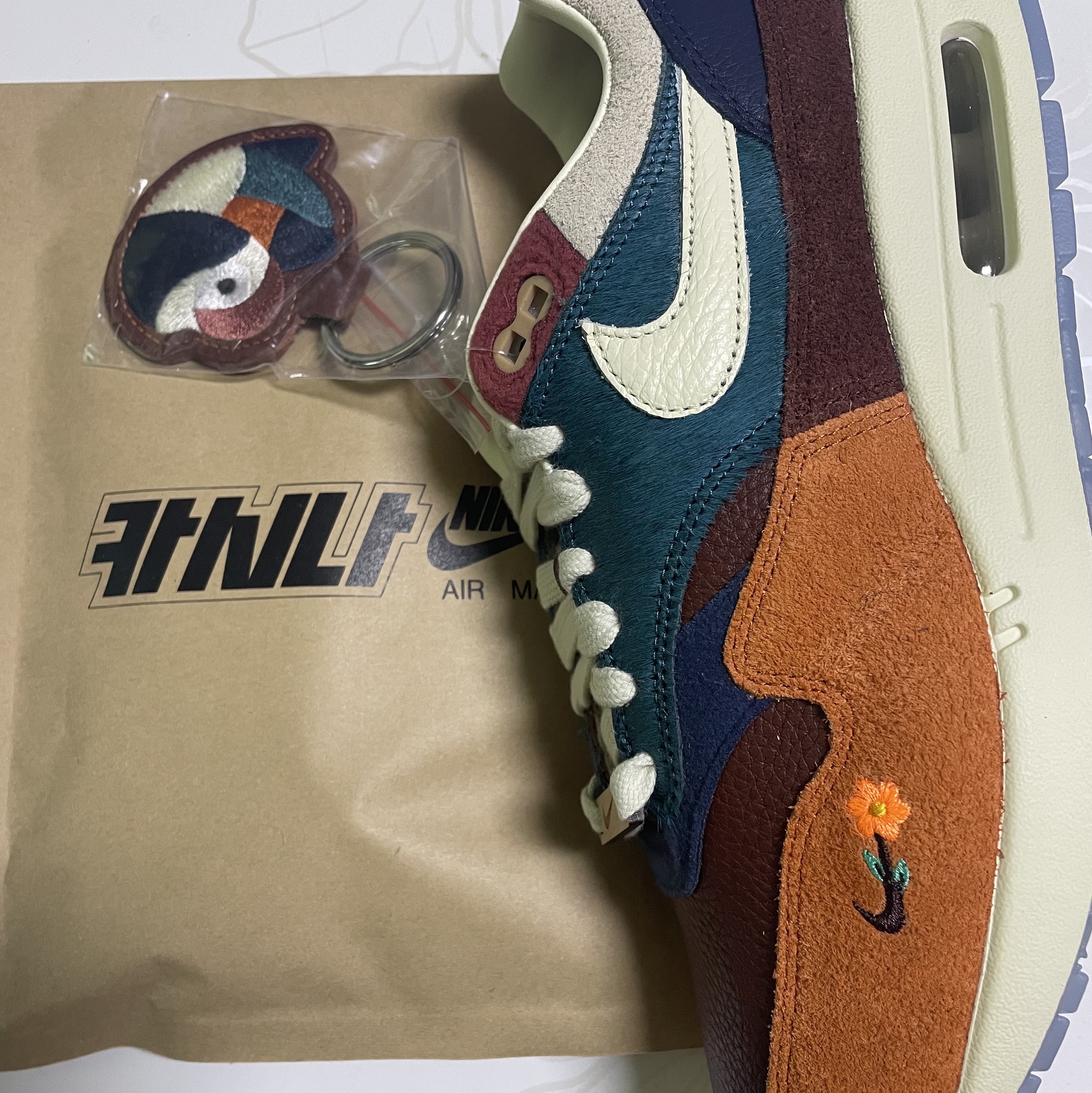 Nike x Kasina Air Max 1 SP Won-Ang Orange 착용 스타일 - 2