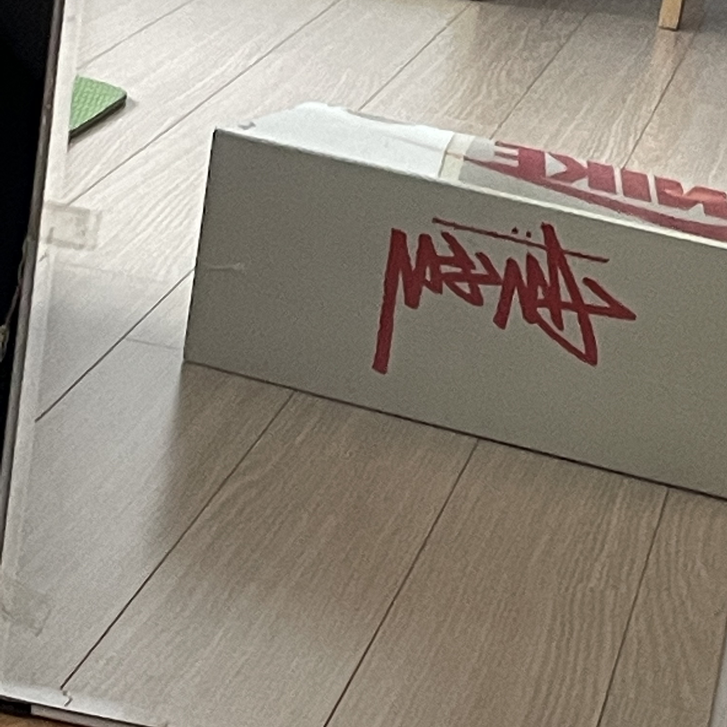 Nike x Stussy Benassi Slide Off Noir 착용 스타일 - 1