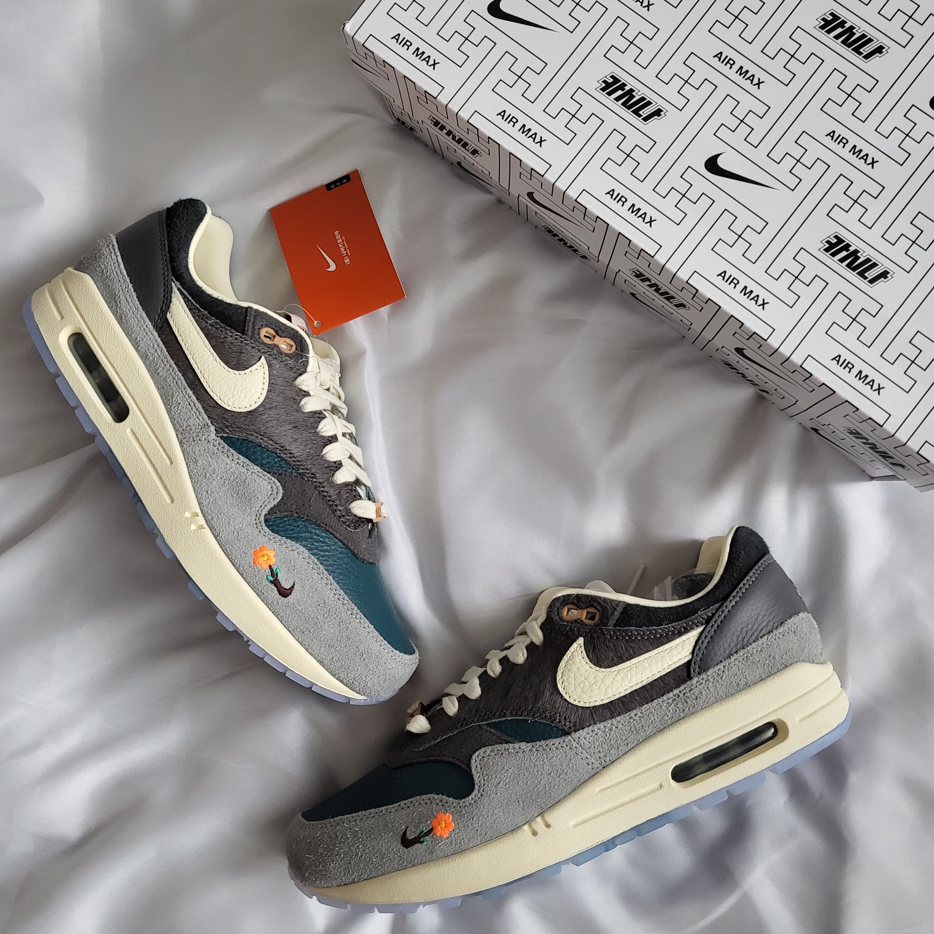 Nike x Kasina Air Max 1 SP Won-Ang Particle Grey 착용 스타일 - 1