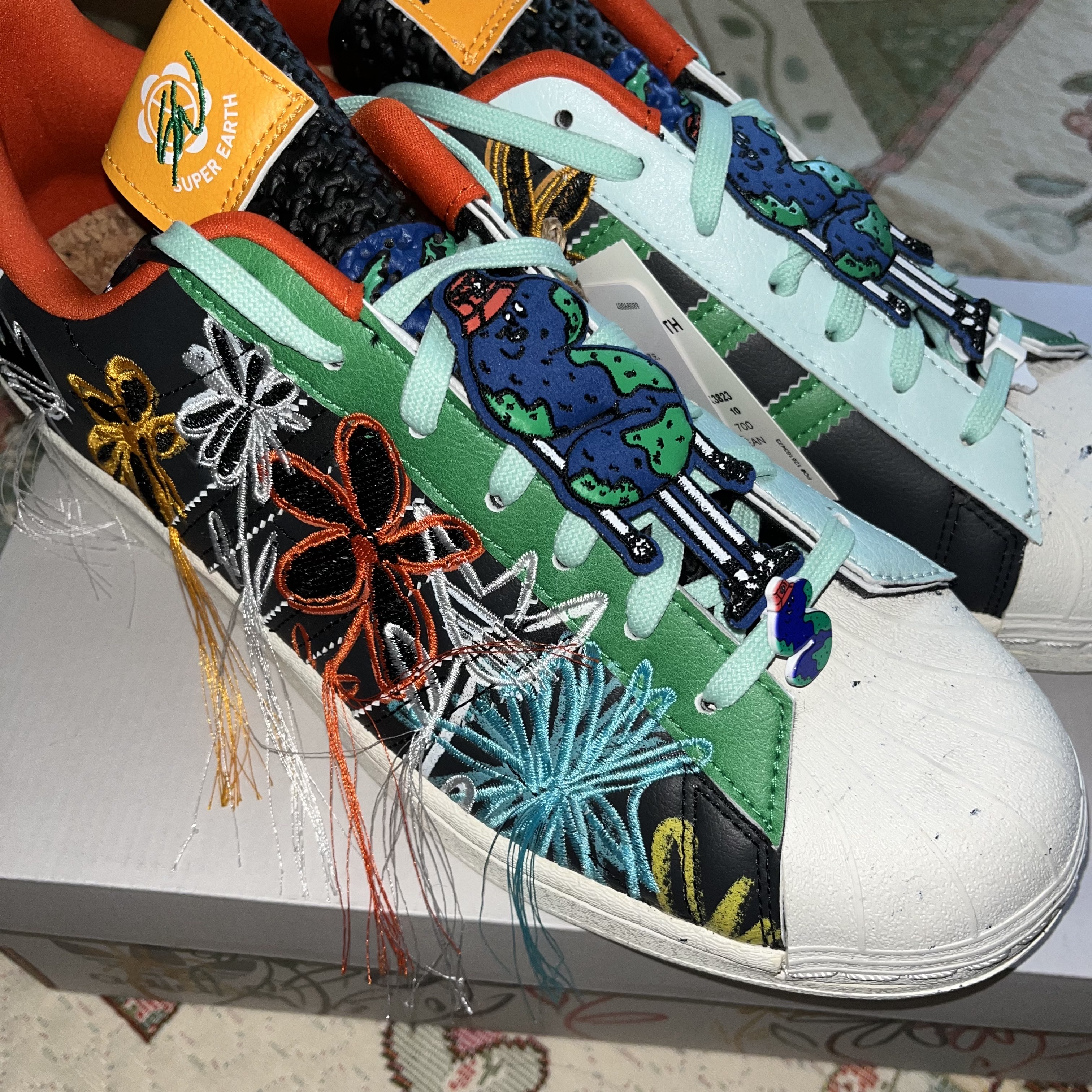 Adidas x Sean Wotherspoon Superstar Superearth Black 착용 스타일