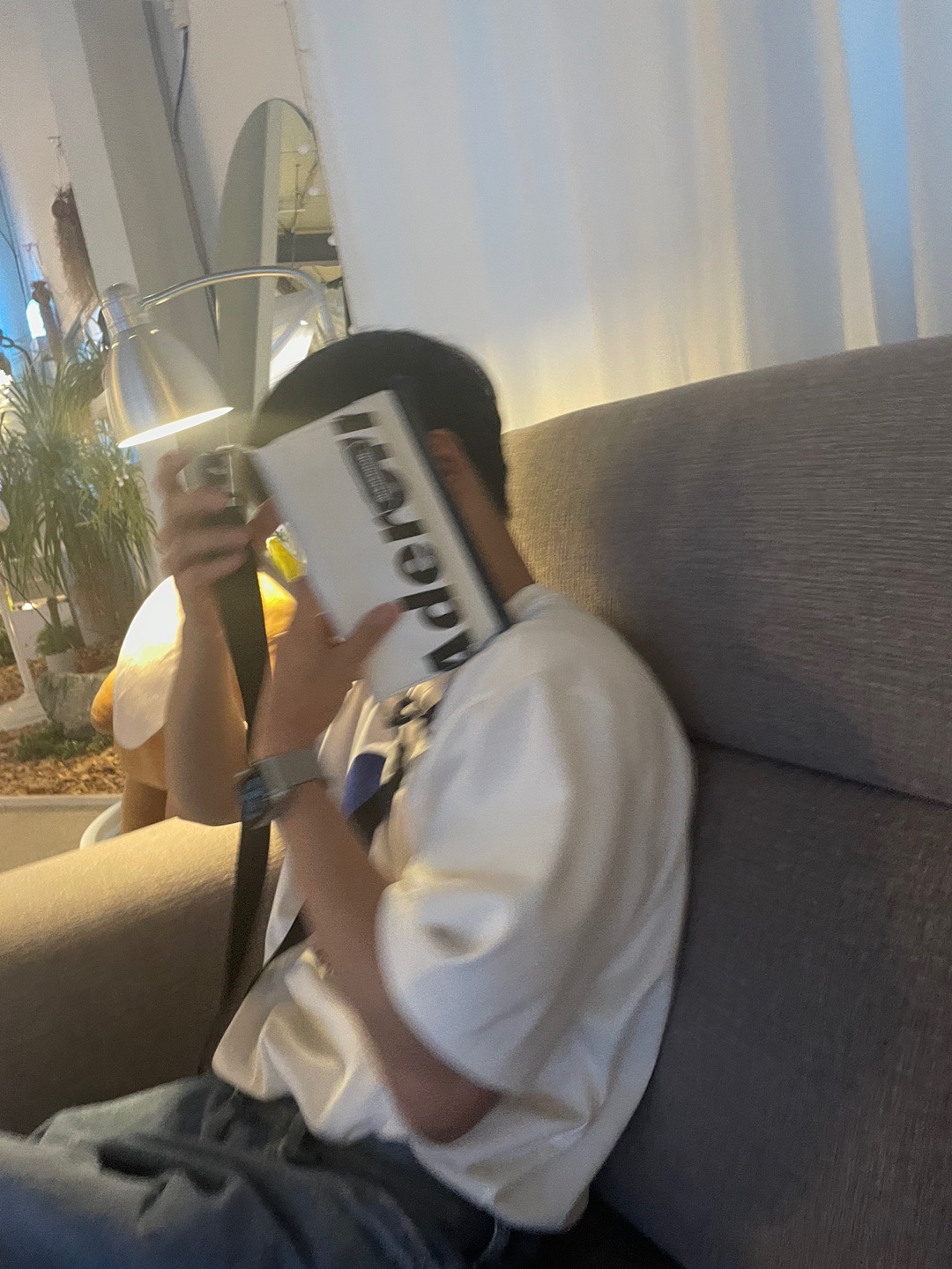 Ader Error Twin Heart Logo T-Shirt White, Ader Error Trace Phion Pouch White 착용 스타일