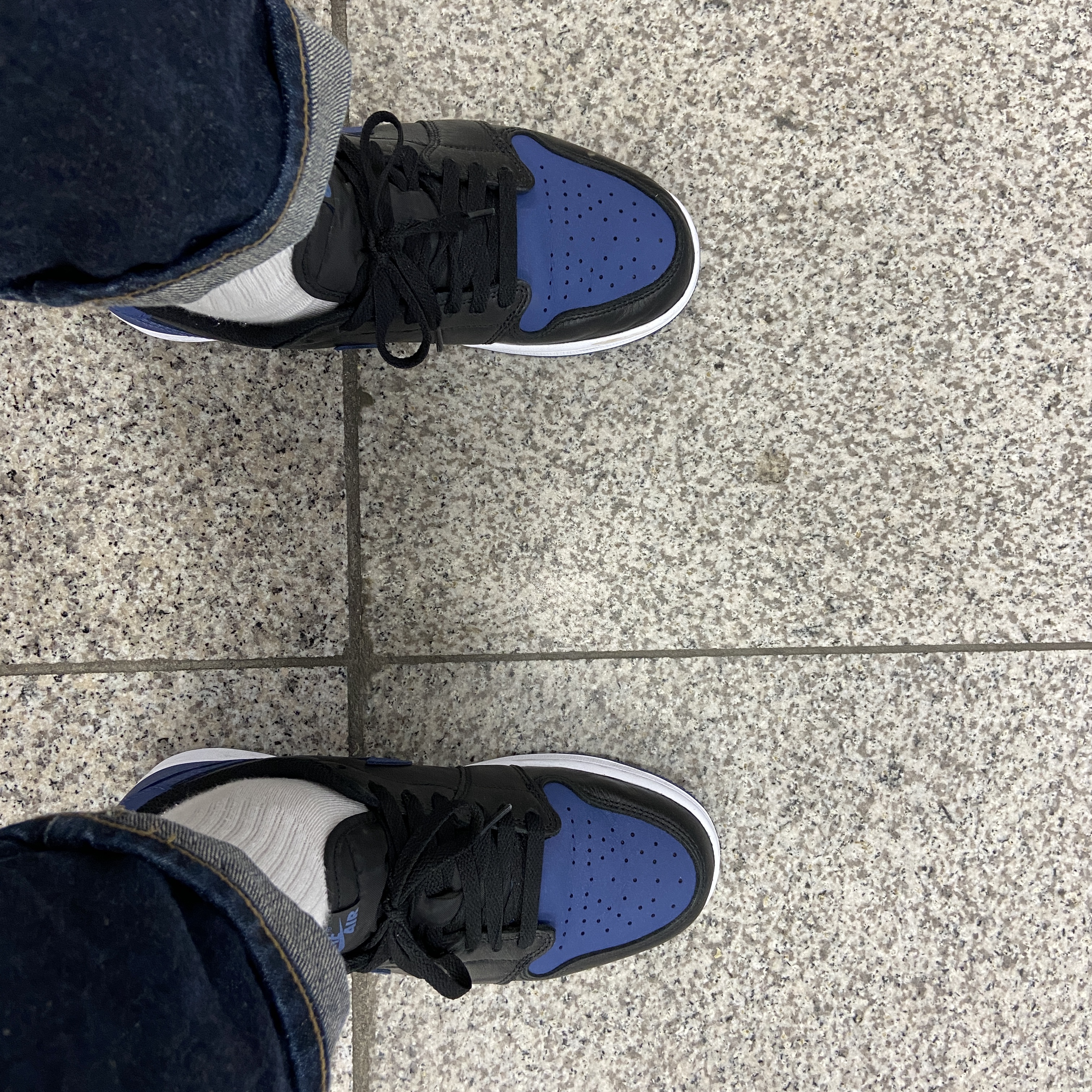 Jordan 1 Retro Low OG Mystic Navy 착용 스타일