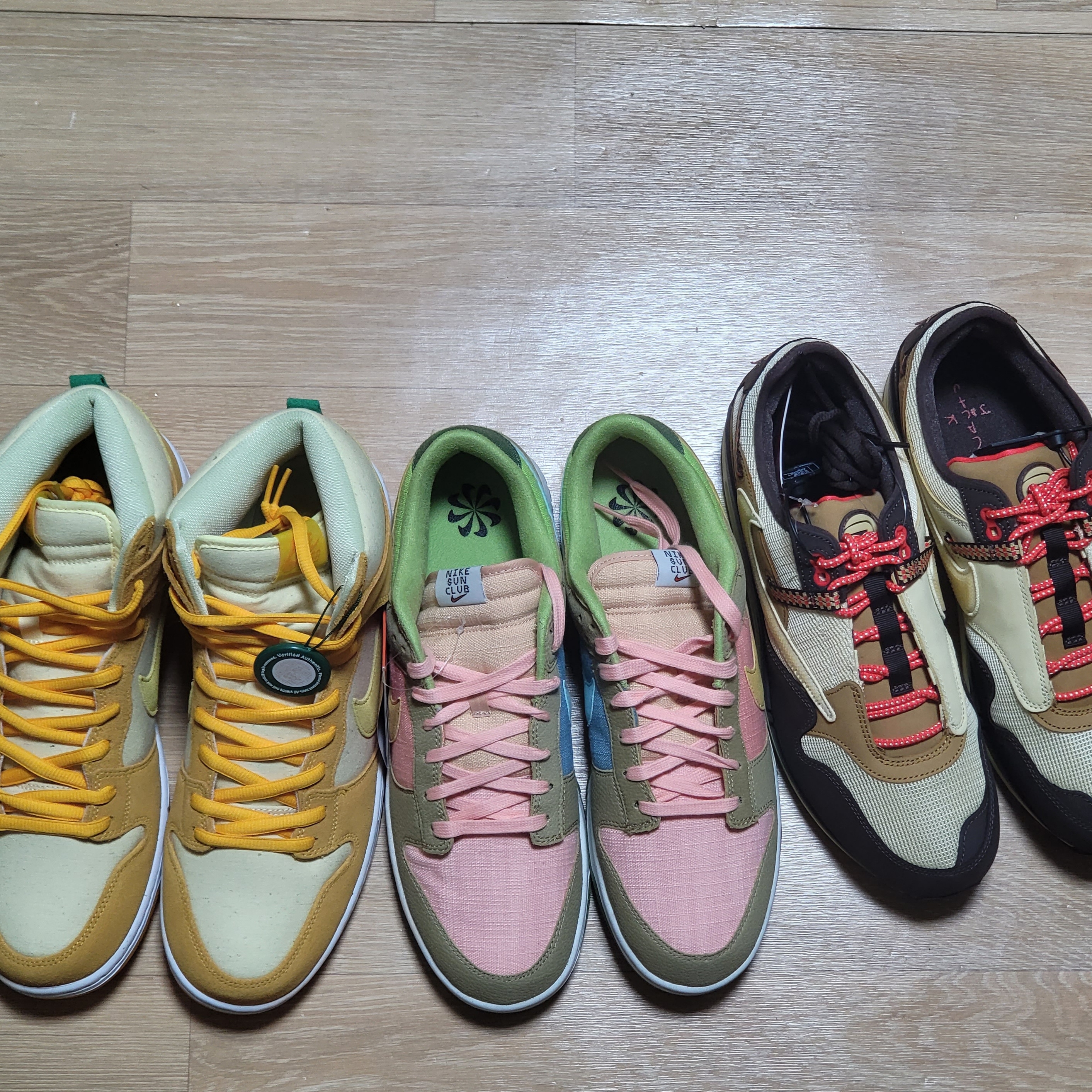 Nike Dunk Low Retro SE Next Nature Sun Club Arctic Orange, Nike SB Dunk High Pro Pineapple 착용 스타일 - 1