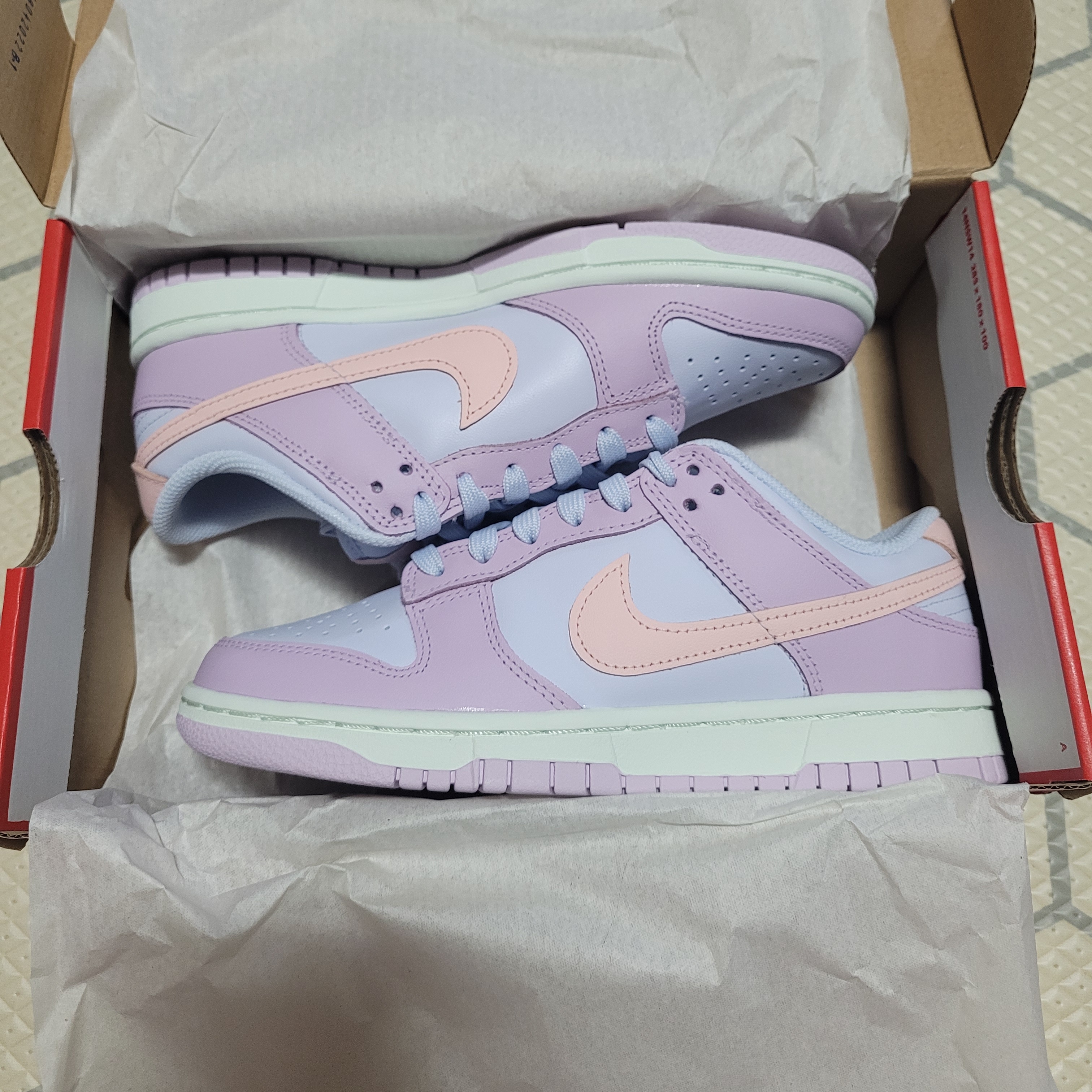 (W) Nike Dunk Low Atmosphere Pink 착용 스타일 - 2