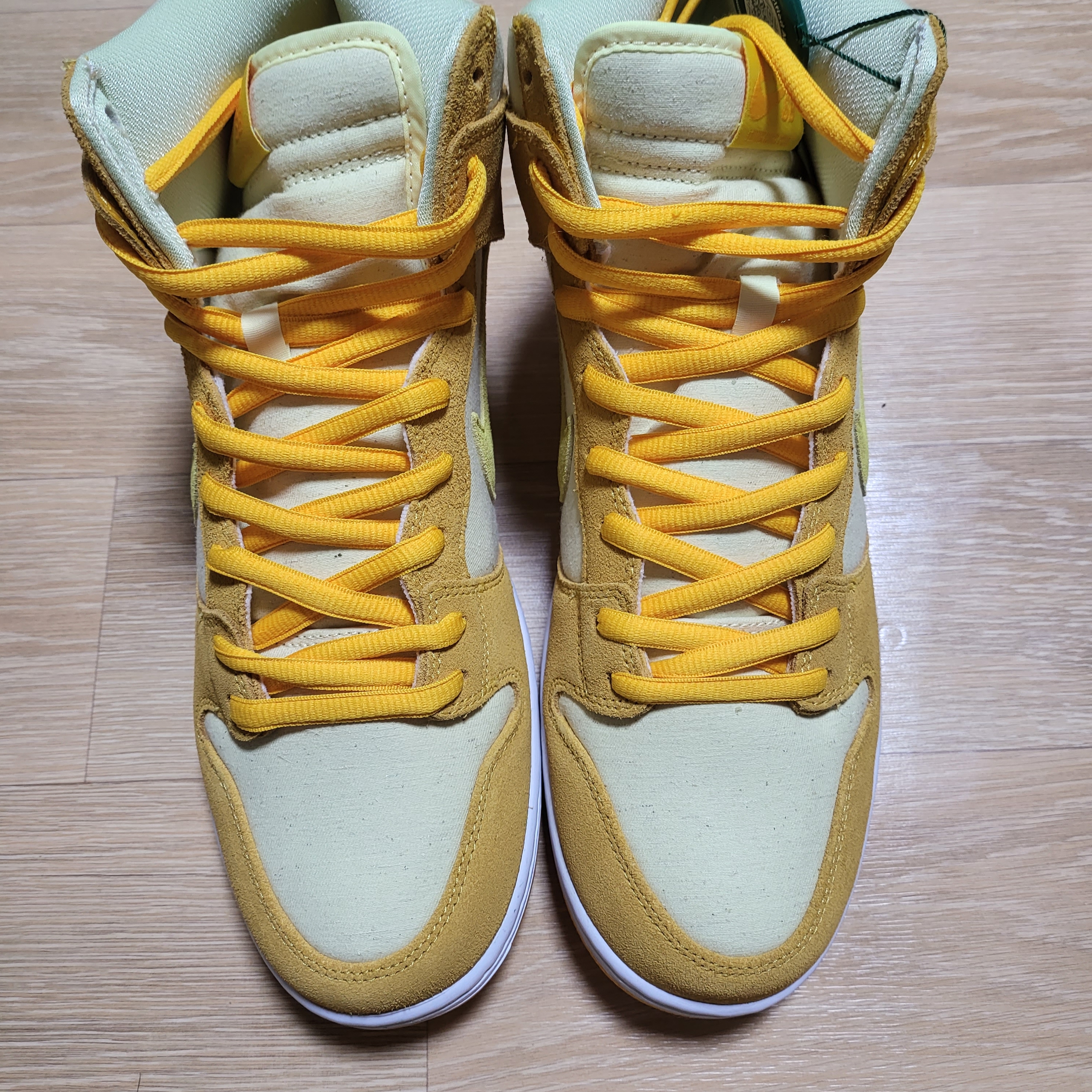 Nike Dunk Low Retro SE Next Nature Sun Club Arctic Orange, Nike SB Dunk High Pro Pineapple 착용 스타일 - 2