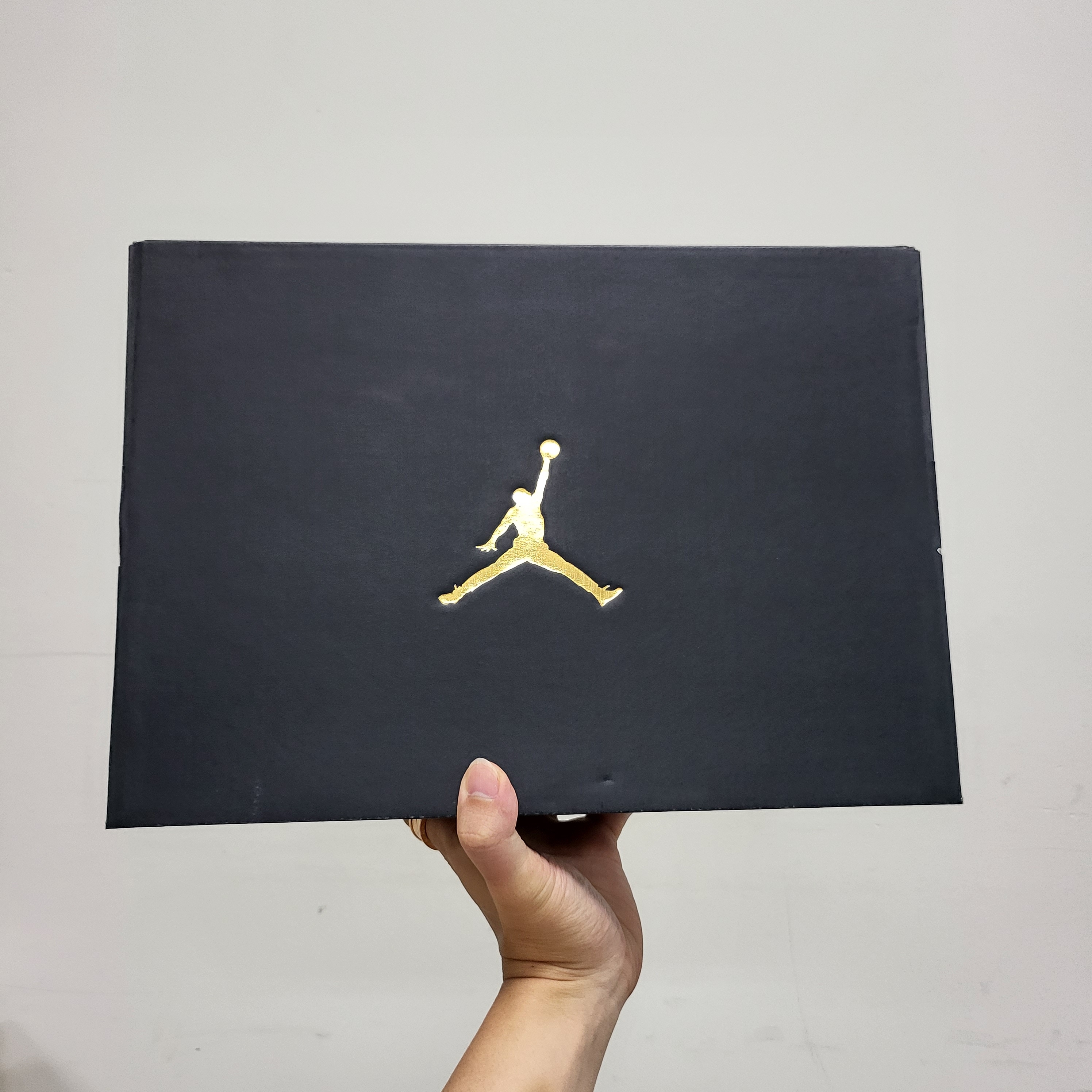 Jordan 1 Low Cardinal Red 착용 스타일 - 5
