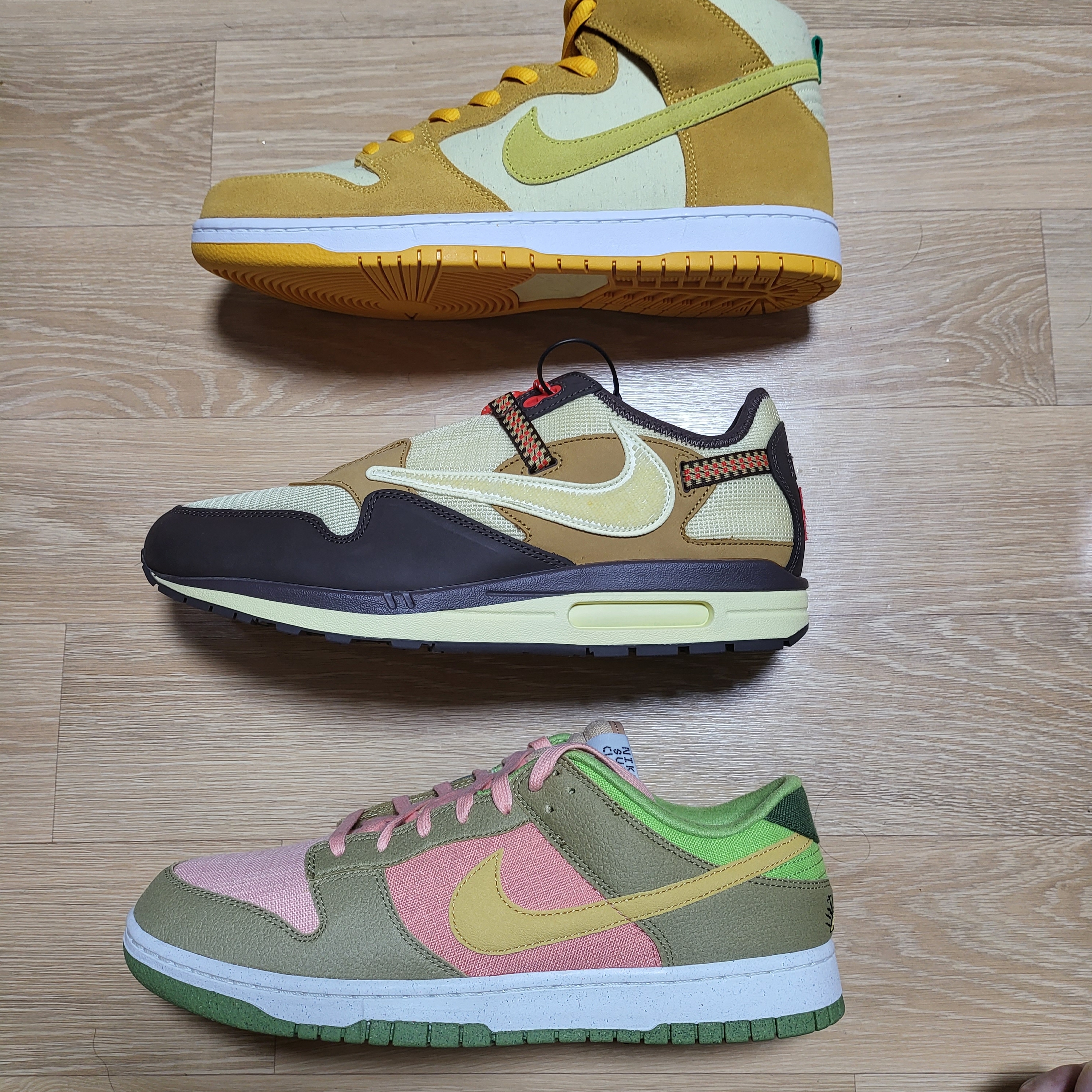 Nike Dunk Low Retro SE Next Nature Sun Club Arctic Orange, Nike SB Dunk High Pro Pineapple 착용 스타일 - 5