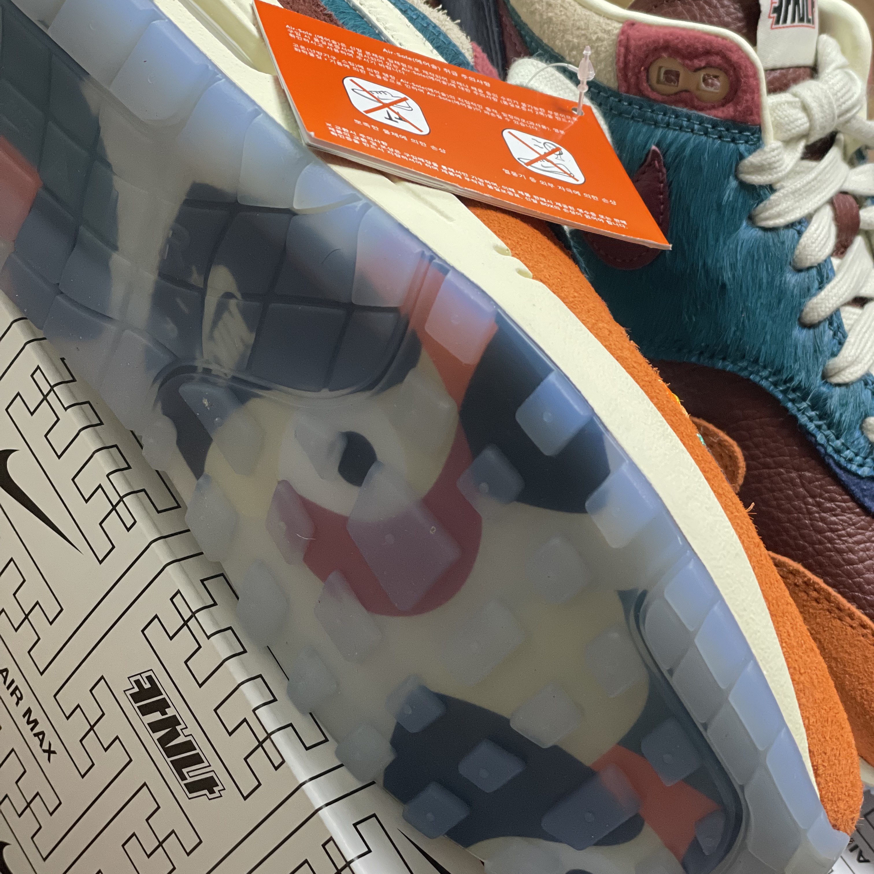 Nike x Kasina Air Max 1 SP Won-Ang Orange 착용 스타일