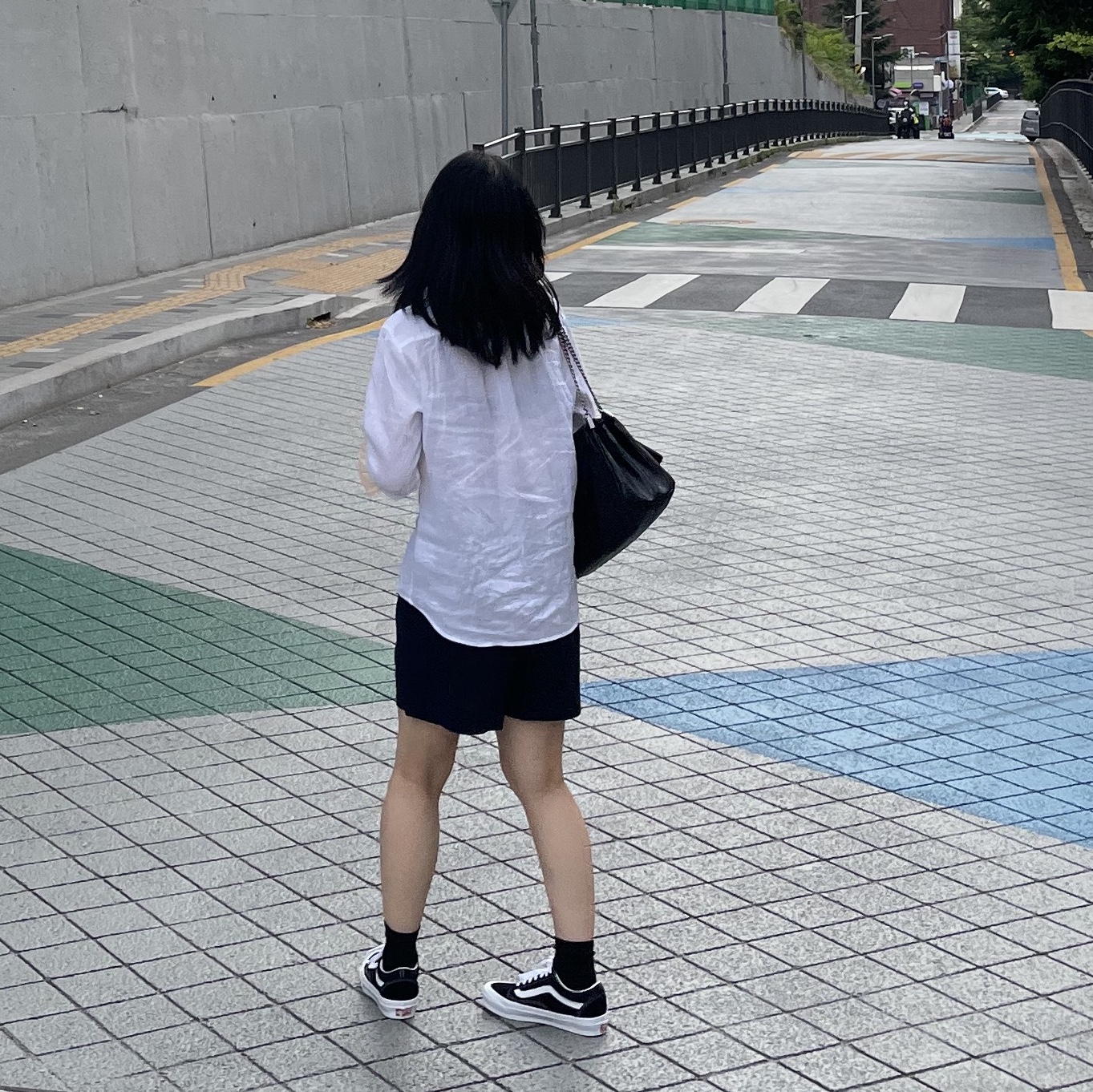 Vans Vault OG Old Skool LX Black 착용 스타일 - 5