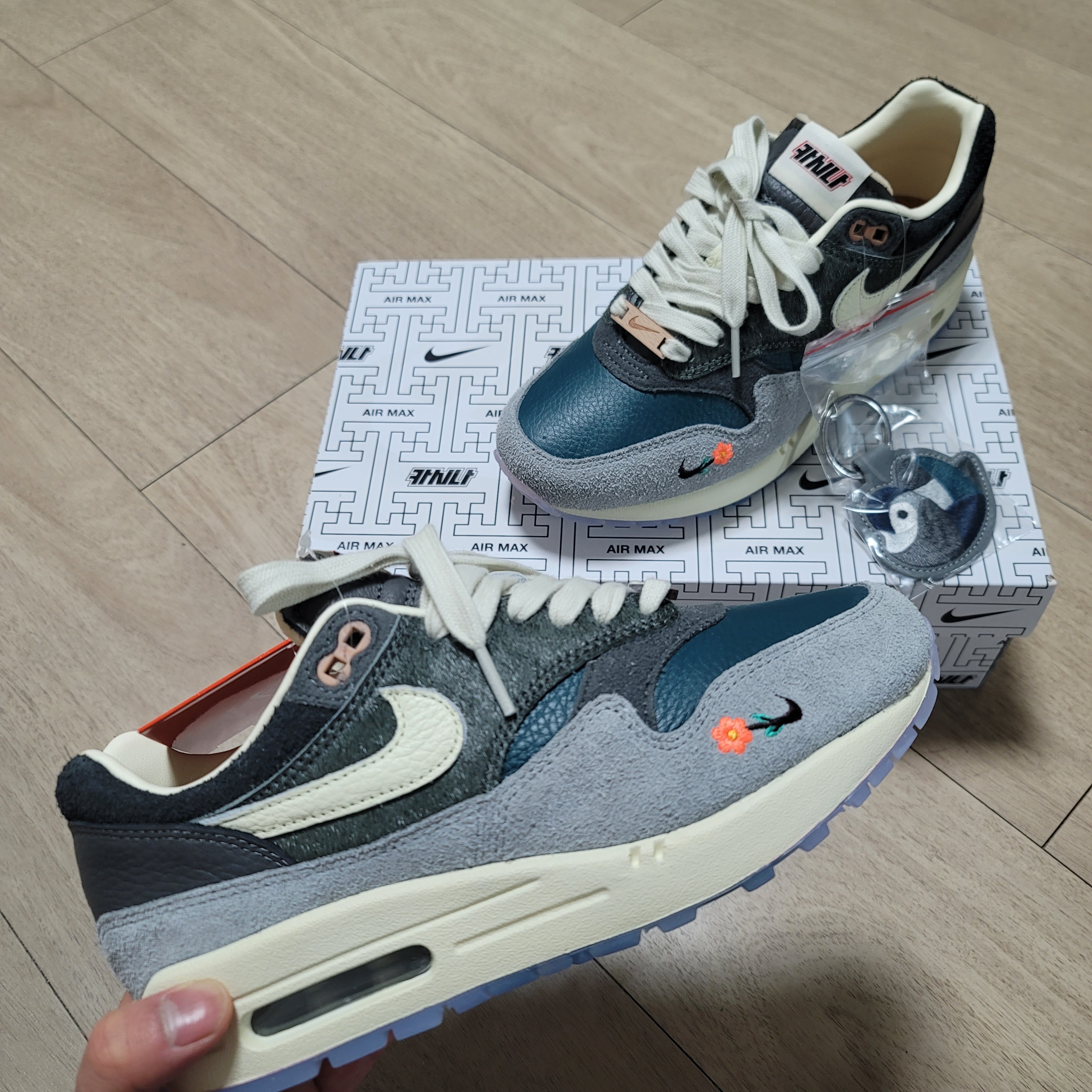 Nike x Kasina Air Max 1 SP Won-Ang Particle Grey 착용 스타일 - 2