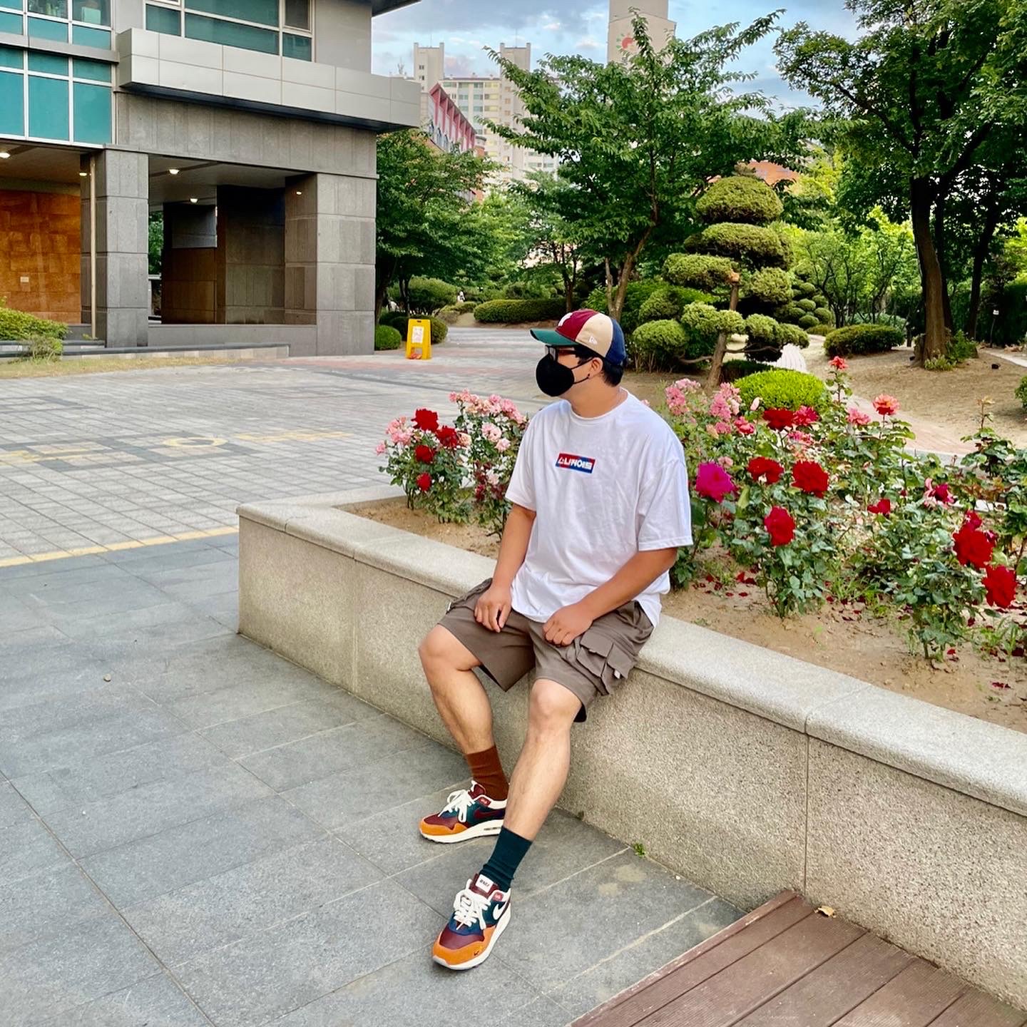 Nike x Kasina Air Max 1 SP Won-Ang Orange, Nike ACG Cargo Shorts Ironstone - Asia 착용 스타일 - 3