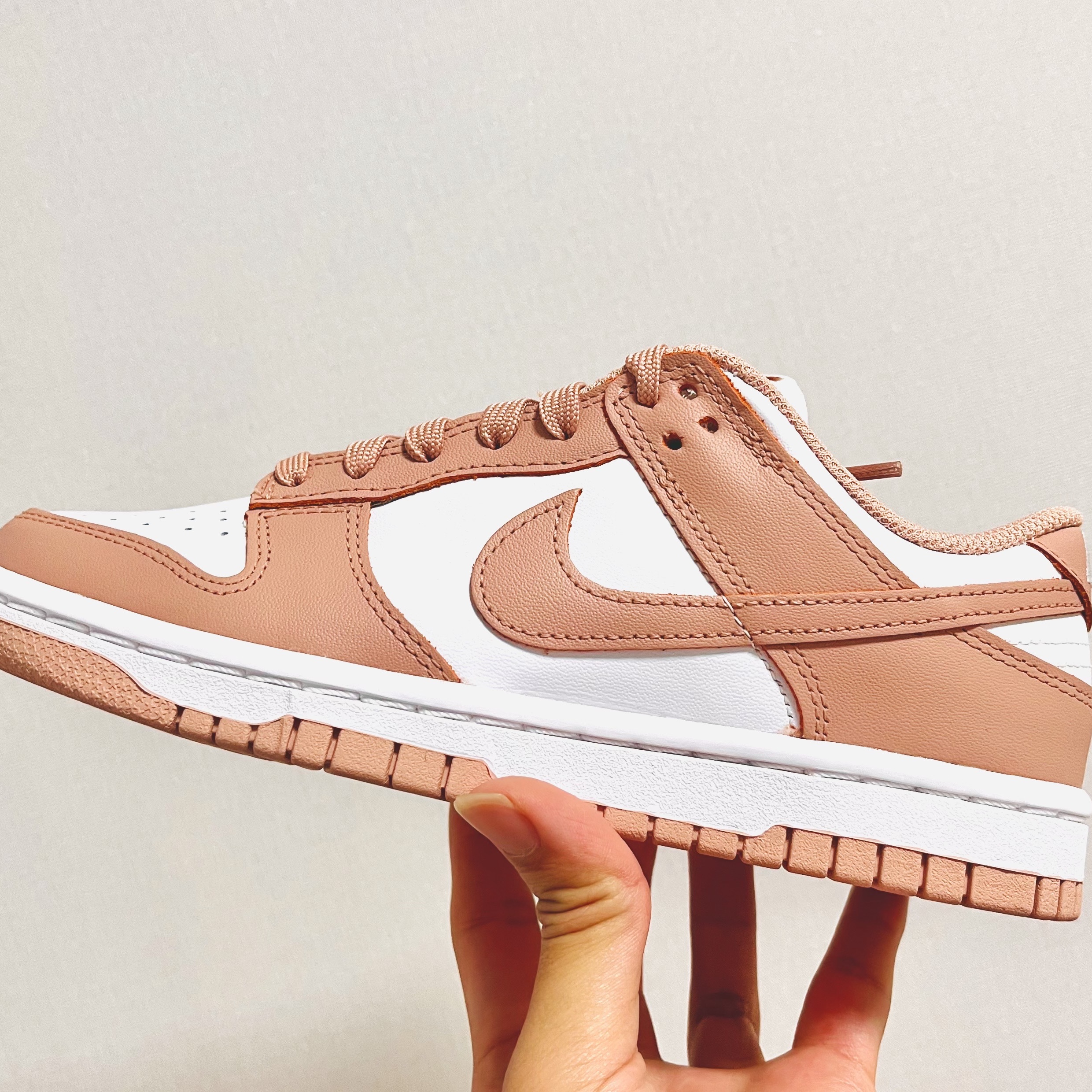 (W) Nike Dunk Low Rose Whisper 착용 스타일