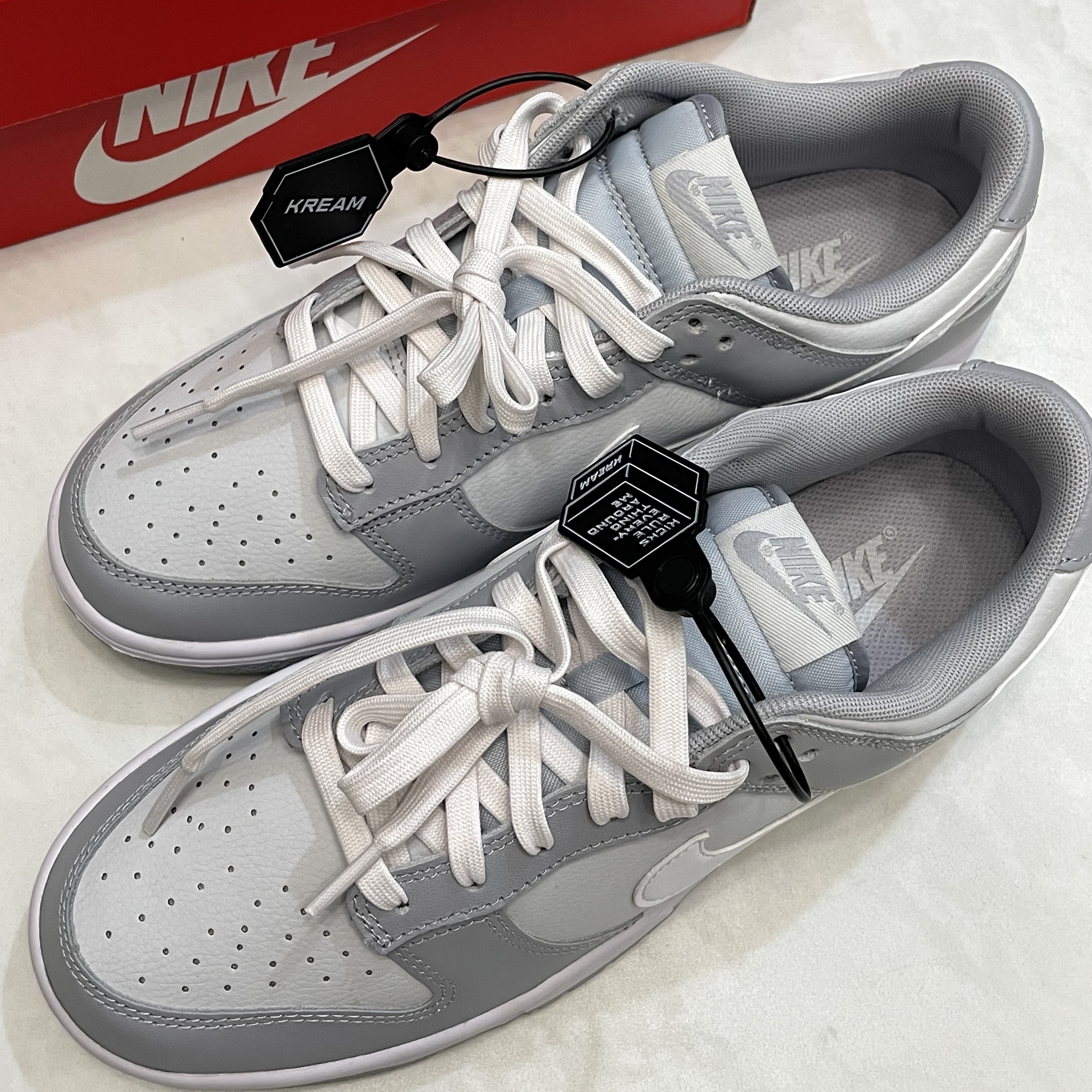 Nike Dunk Low Retro Wolf Grey 착용 스타일