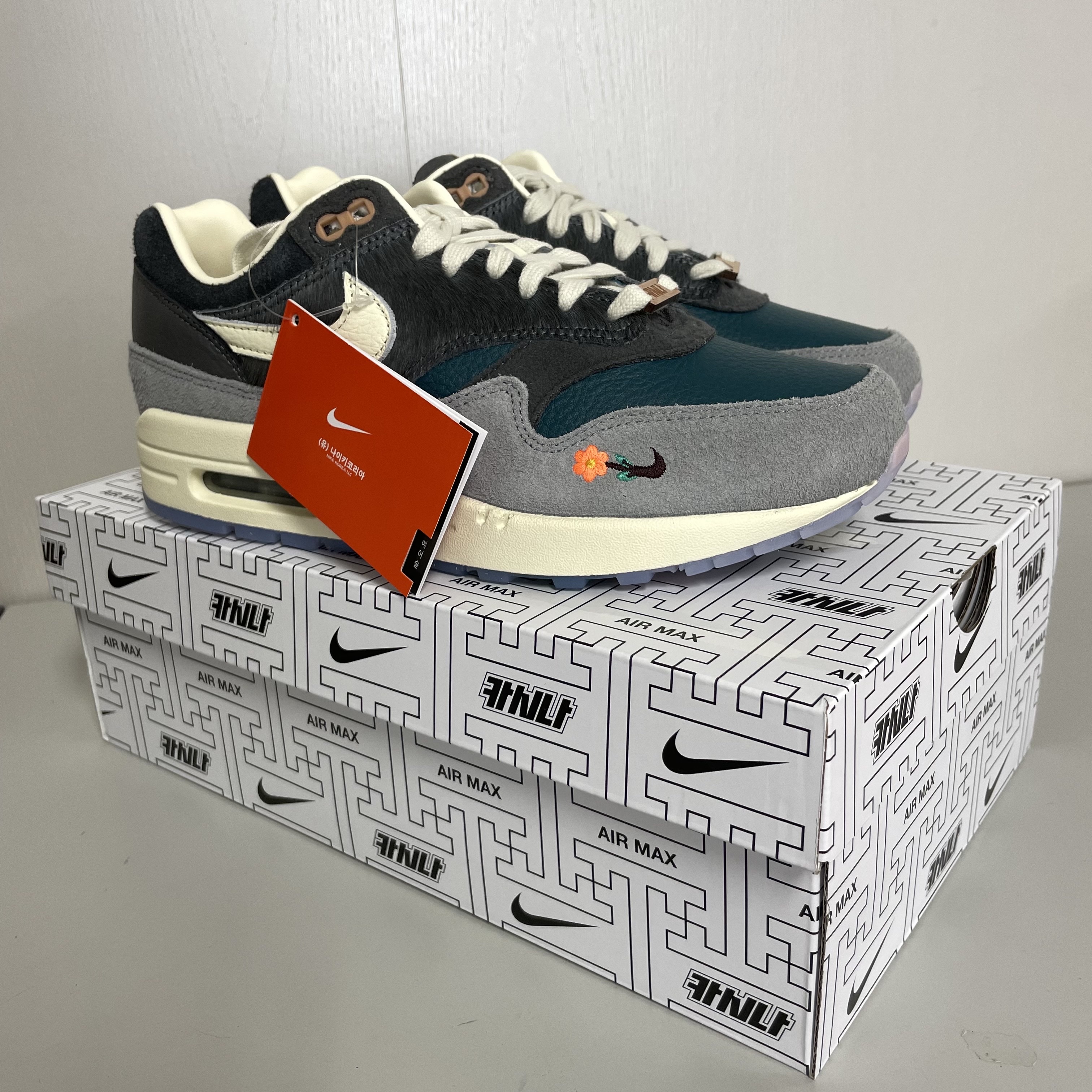 Nike x Kasina Air Max 1 SP Won-Ang Particle Grey 착용 스타일