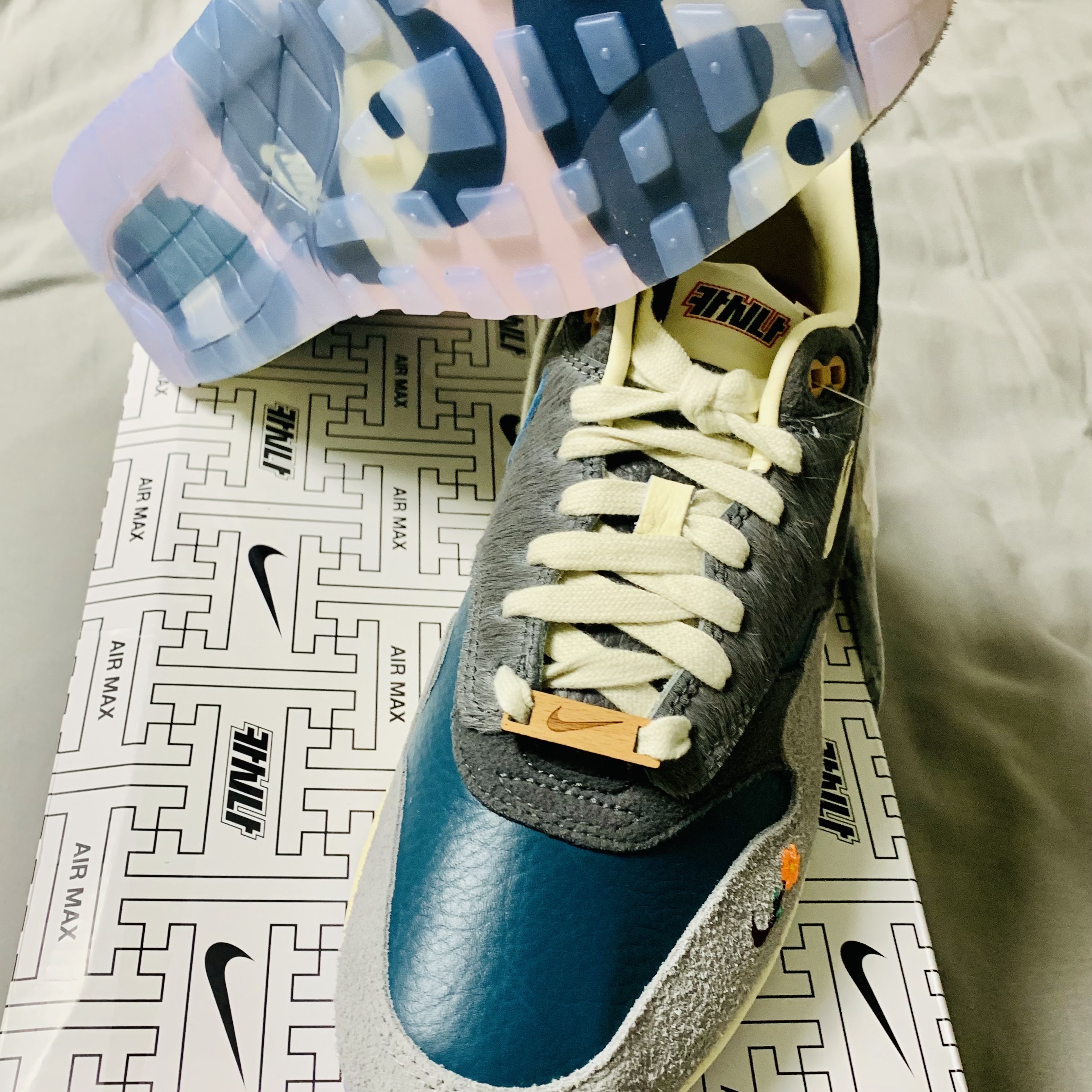 Nike x Kasina Air Max 1 SP Won-Ang Particle Grey 착용 스타일