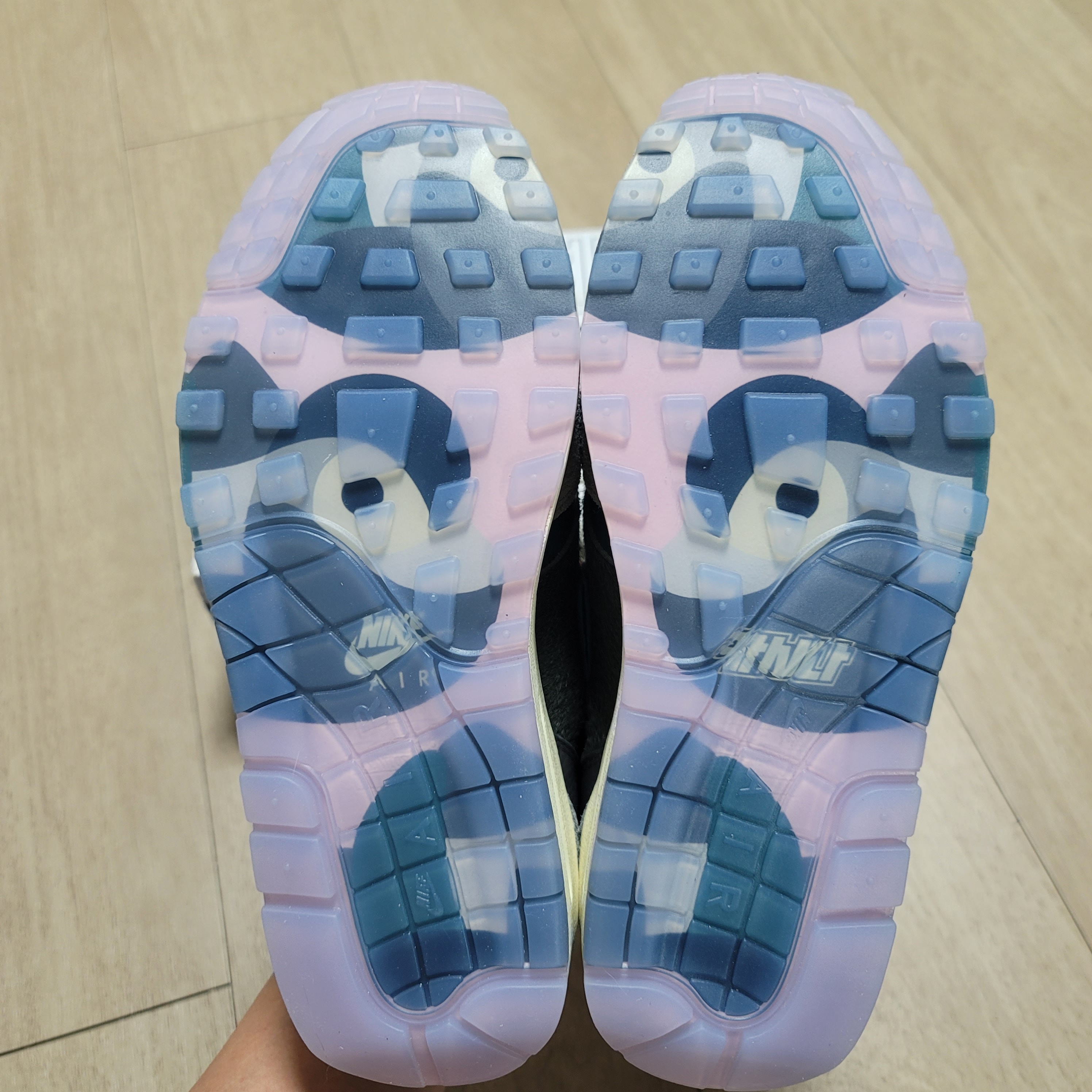 Nike x Kasina Air Max 1 SP Won-Ang Particle Grey 착용 스타일 - 3