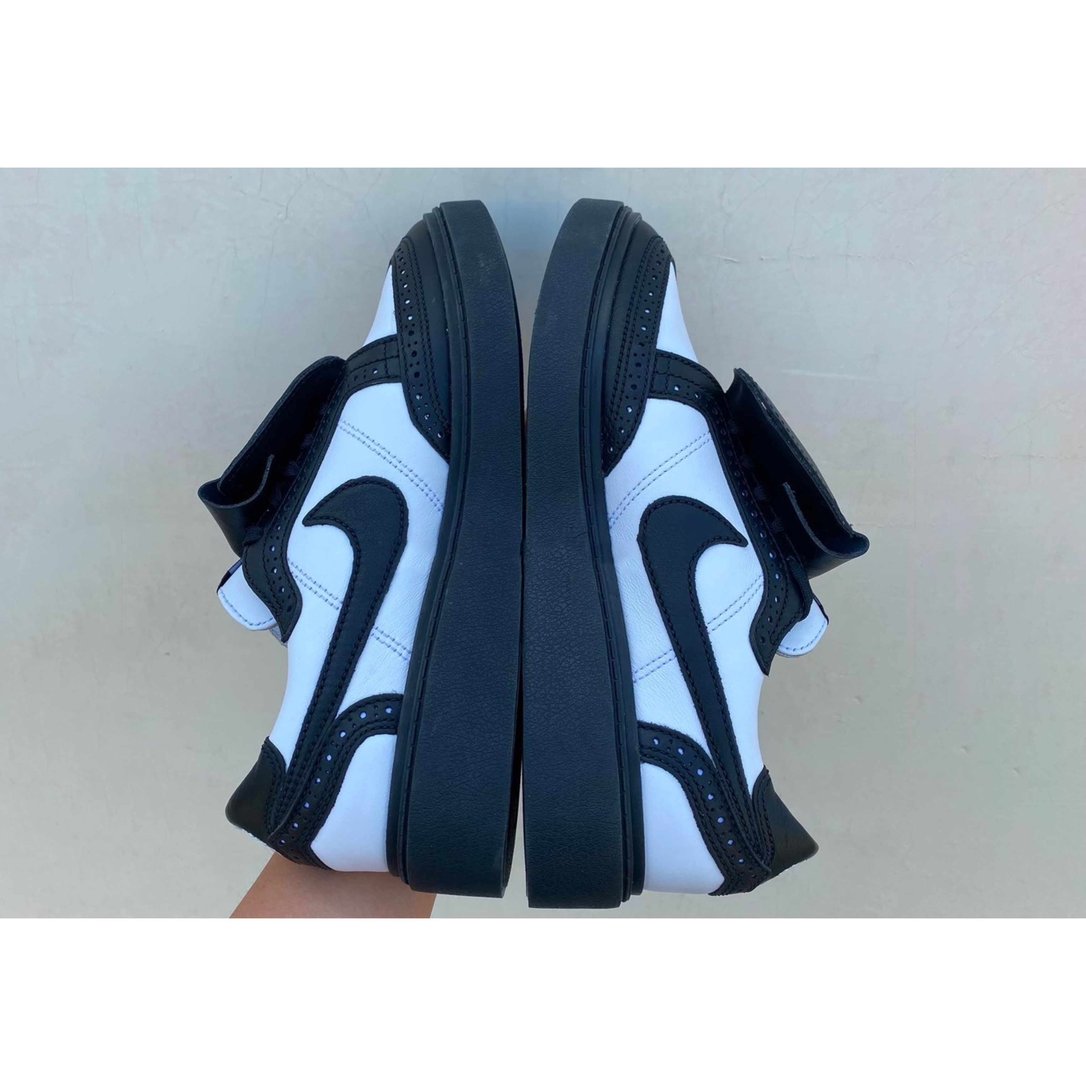 Nike x Peaceminusone Kwondo1 Black and White 착용 스타일 - 3