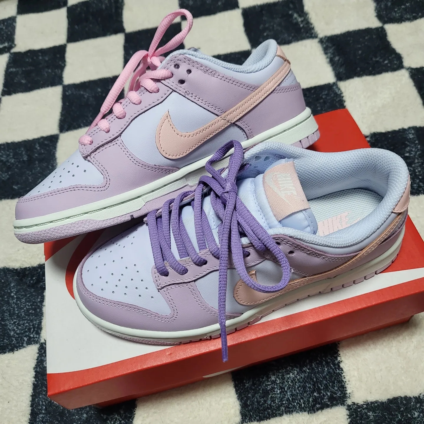 (W) Nike Dunk Low Atmosphere Pink 착용 스타일 - 2