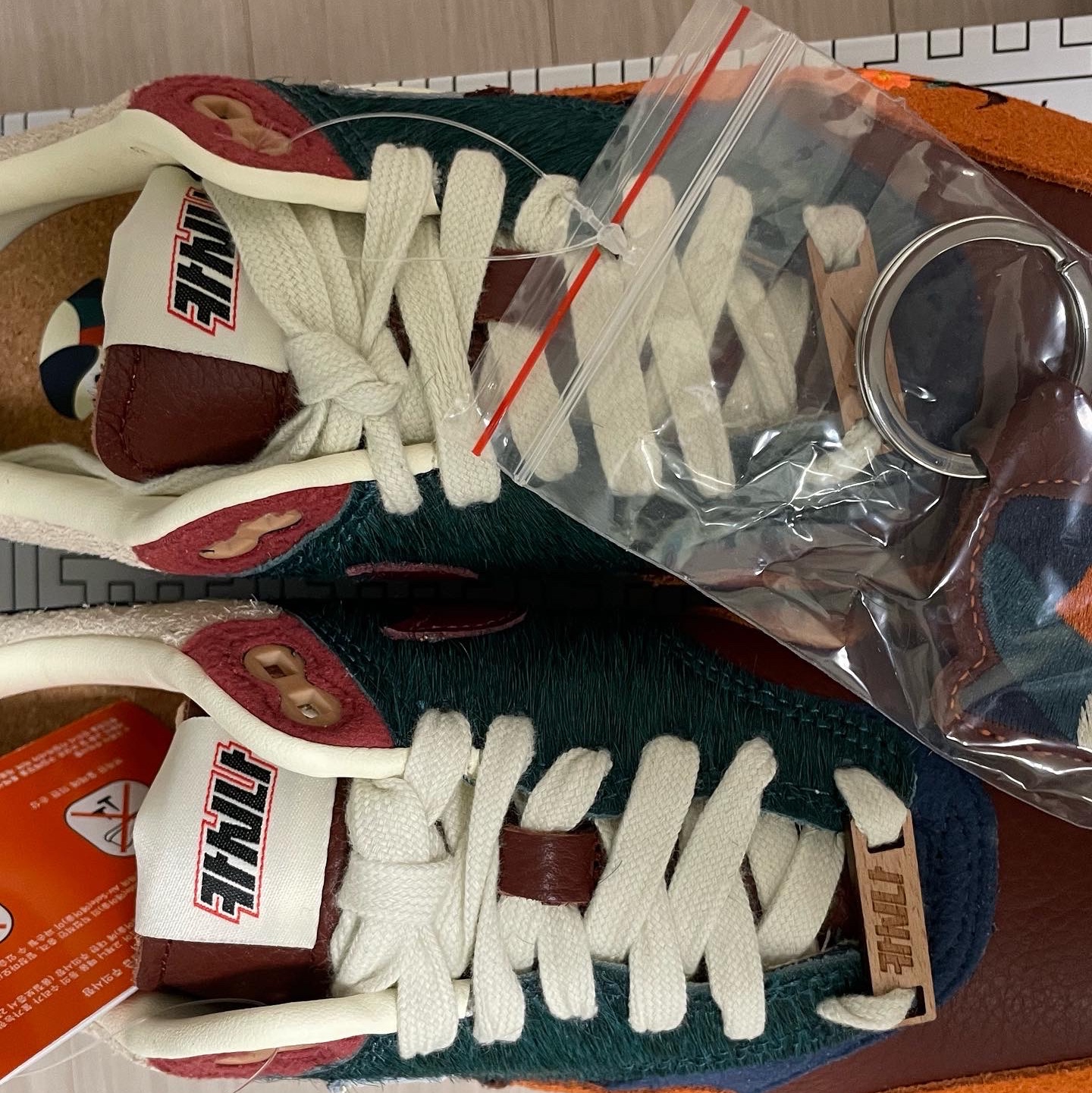 Nike x Kasina Air Max 1 SP Won-Ang Orange 착용 스타일 - 1