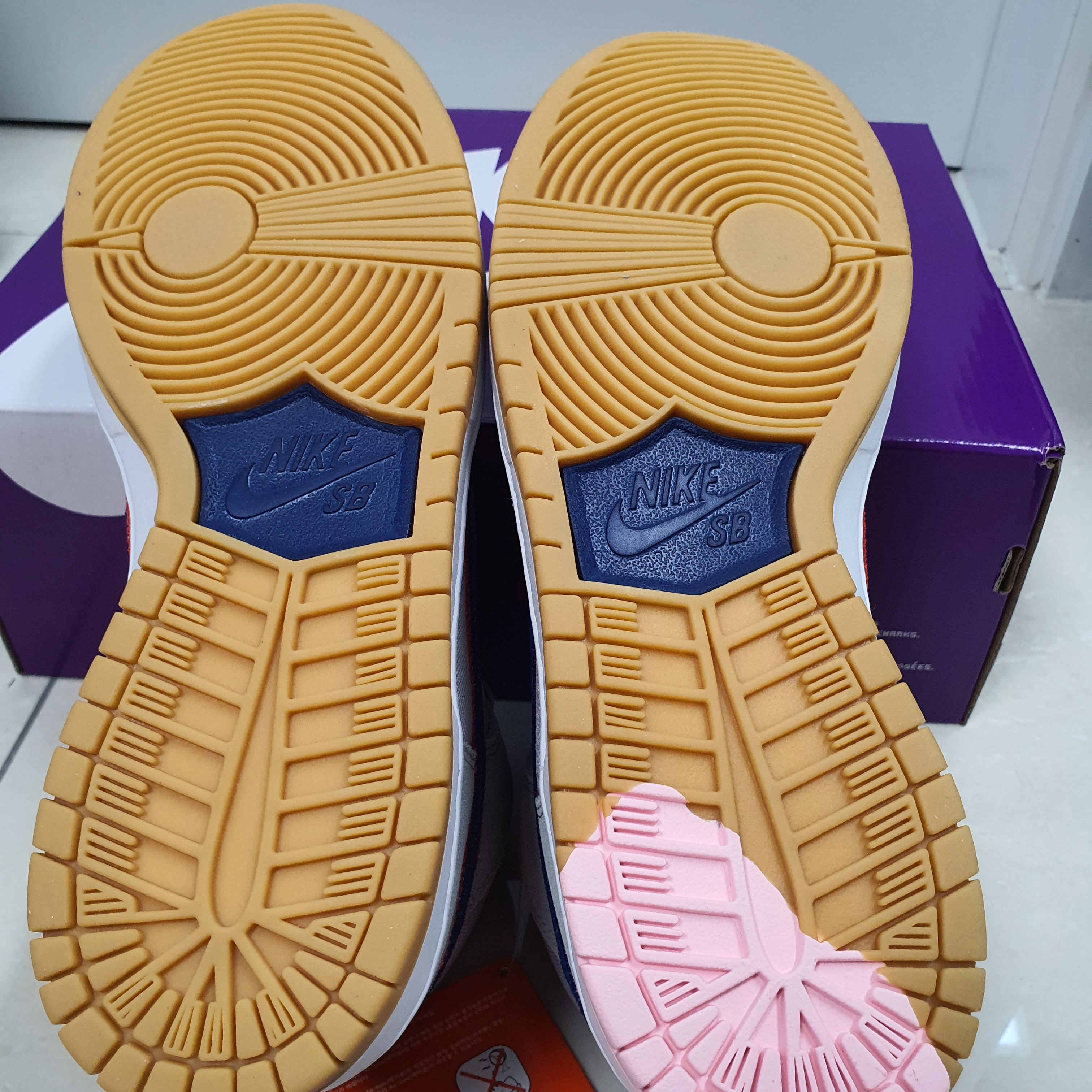 Nike SB Dunk High PRM Rush Blue and Team Orange 착용 스타일 - 5