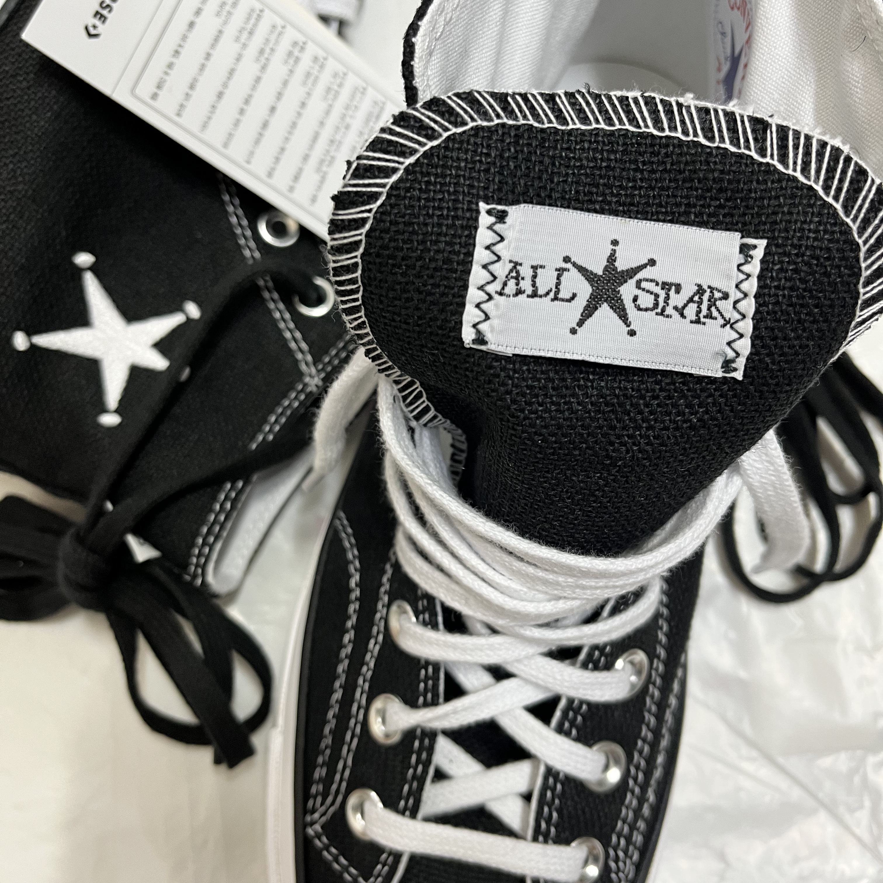 Converse x Stussy Chuck 70 High Black 착용 스타일 - 2