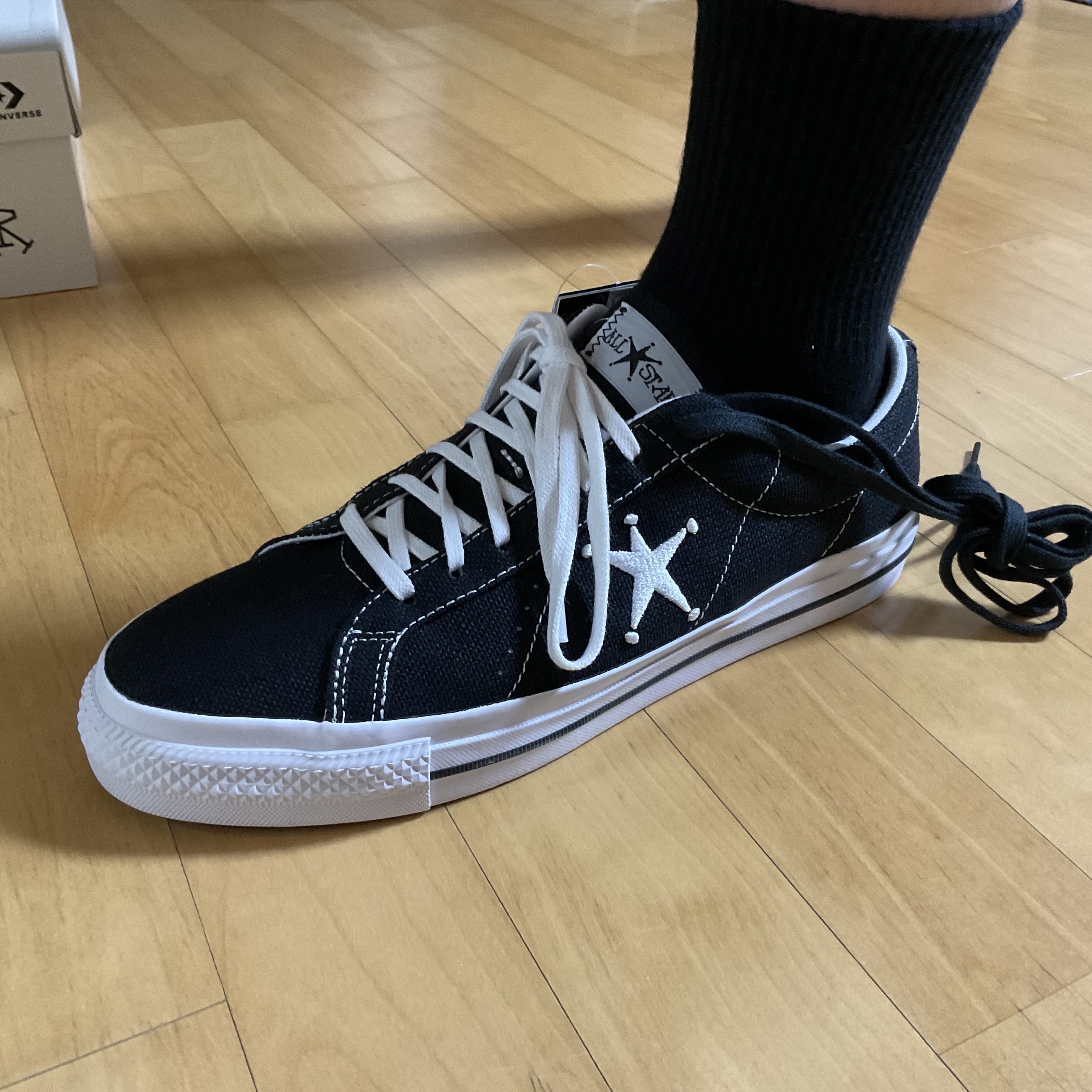 Converse x Stussy One Star Ox Black 착용 스타일 - 1