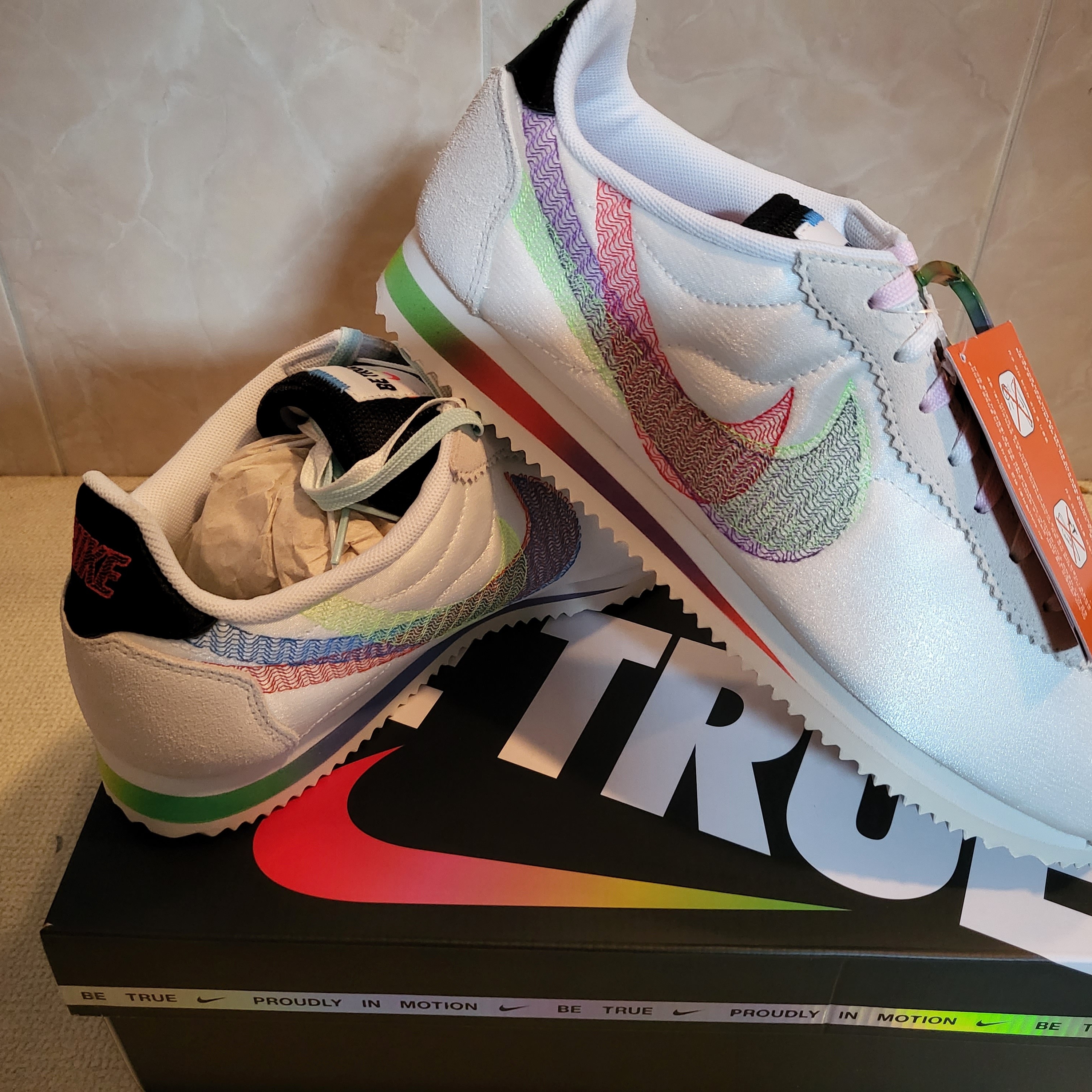 Nike Cortez Be True 착용 스타일 - 4