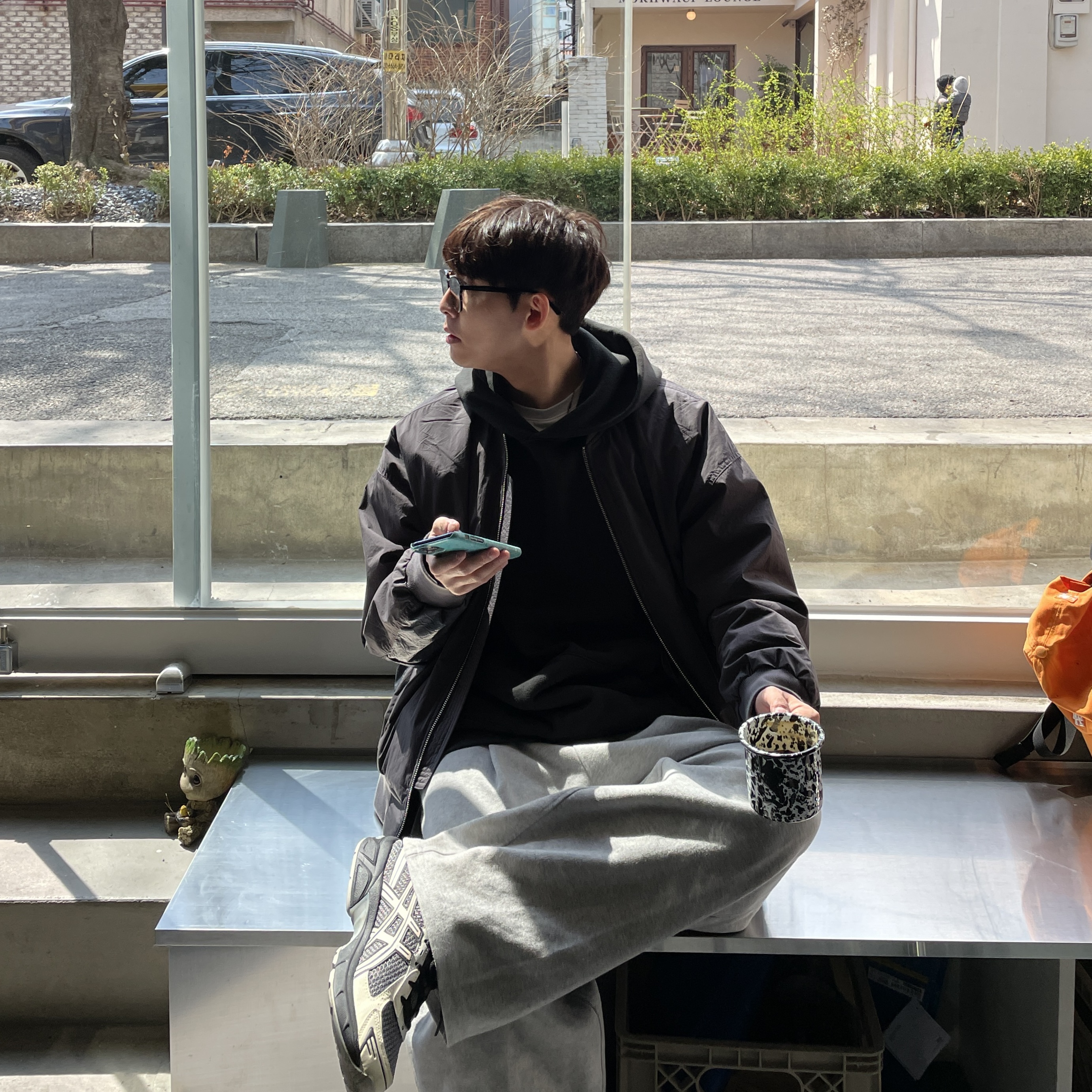 Asics x I4P Gel-1130 Mink Glacier Grey, Supreme Backpack Black - 20FW 착용 스타일 - 2
