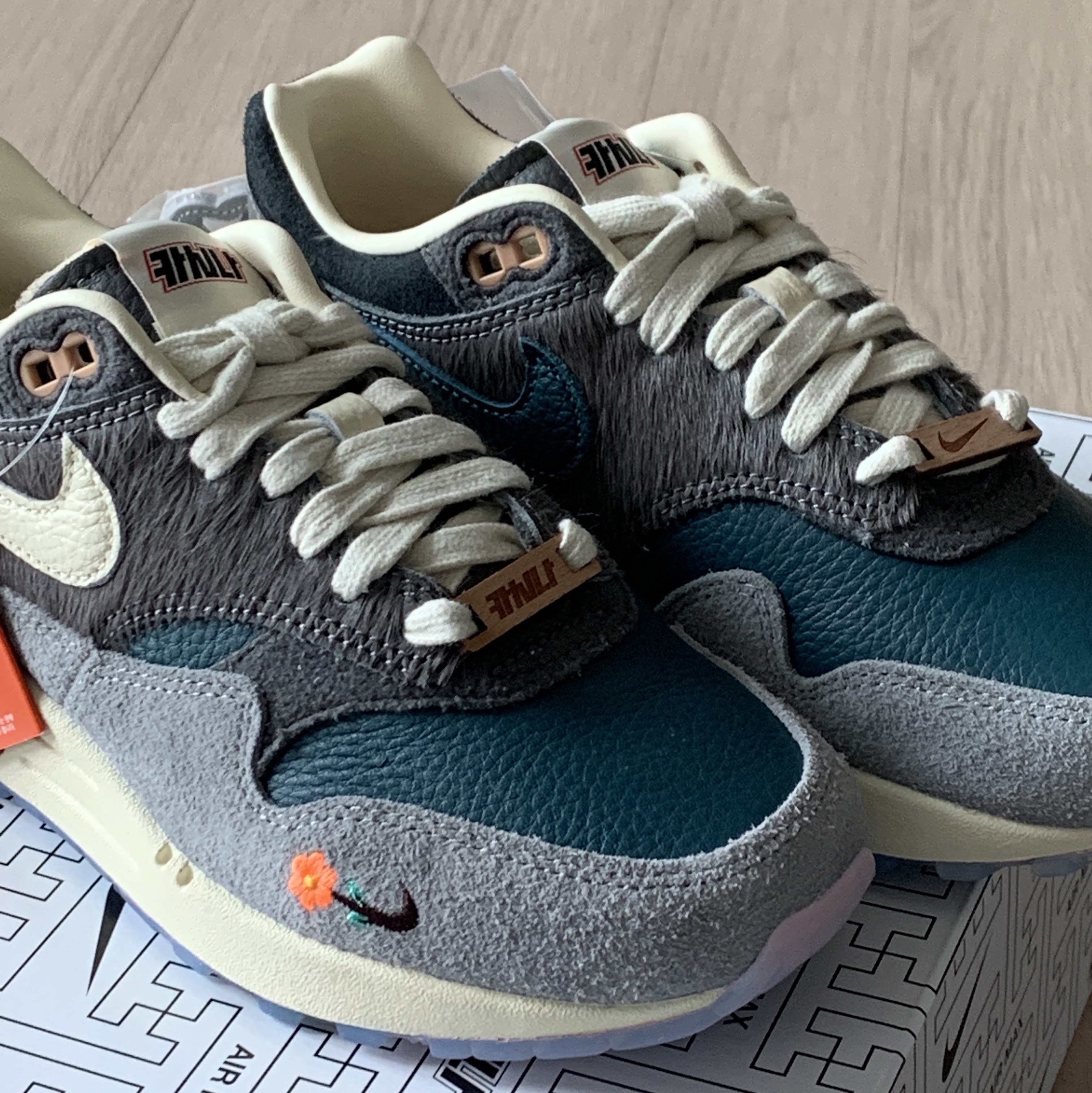 Nike x Kasina Air Max 1 SP Won-Ang Particle Grey 착용 스타일
