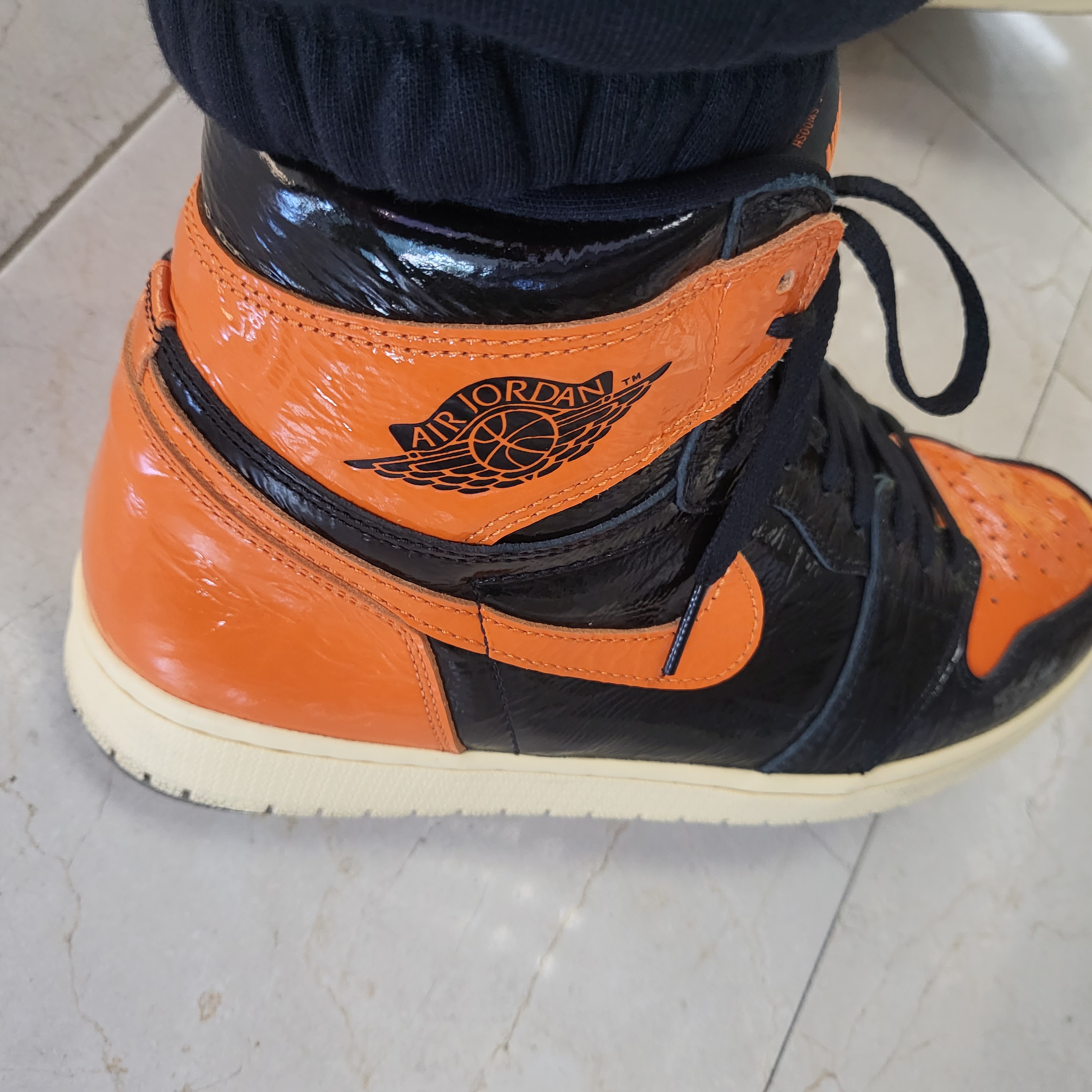 Jordan 1 Retro High Shattered Backboard 3.0 착용 스타일 - 2