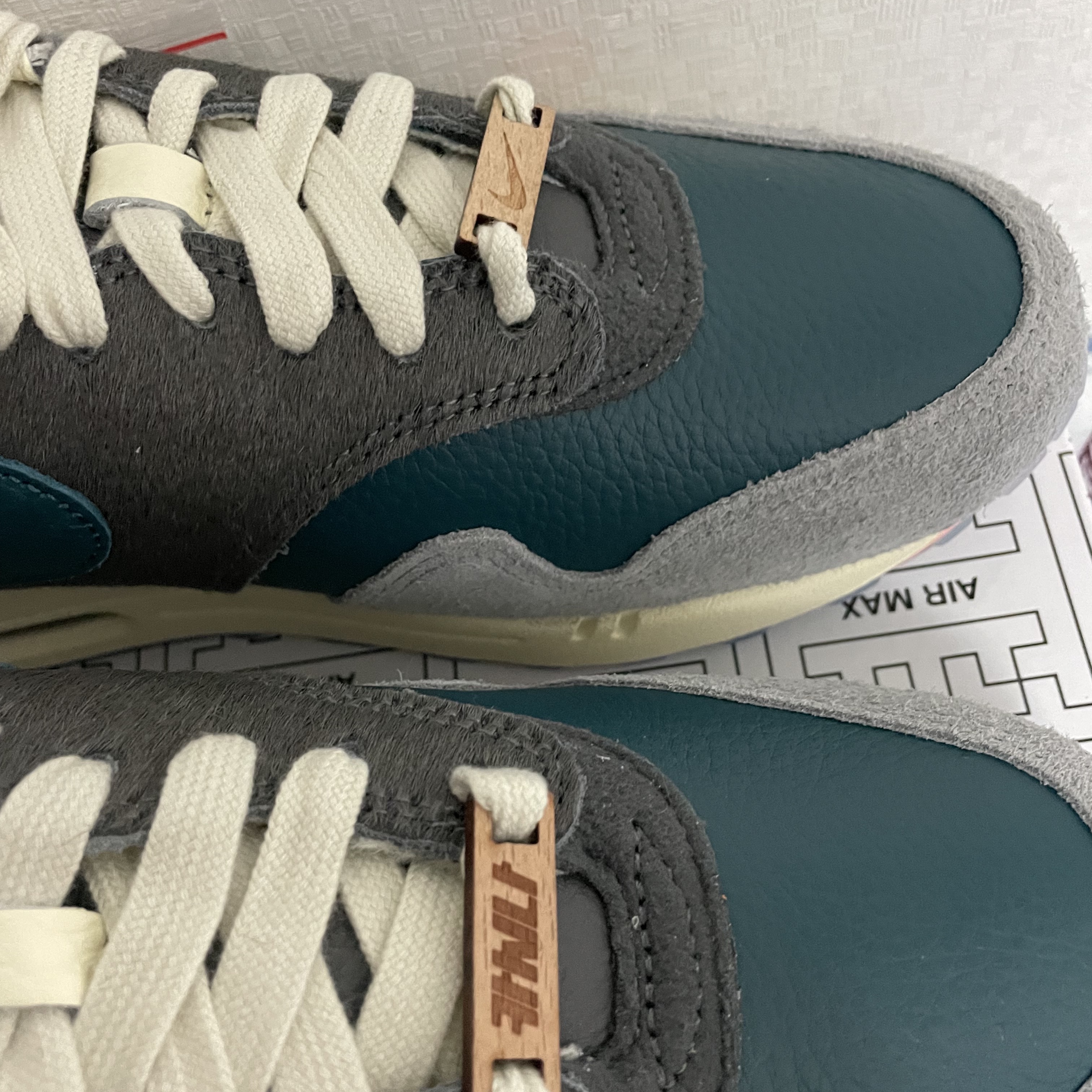 Nike x Kasina Air Max 1 SP Won-Ang Particle Grey 착용 스타일 - 3
