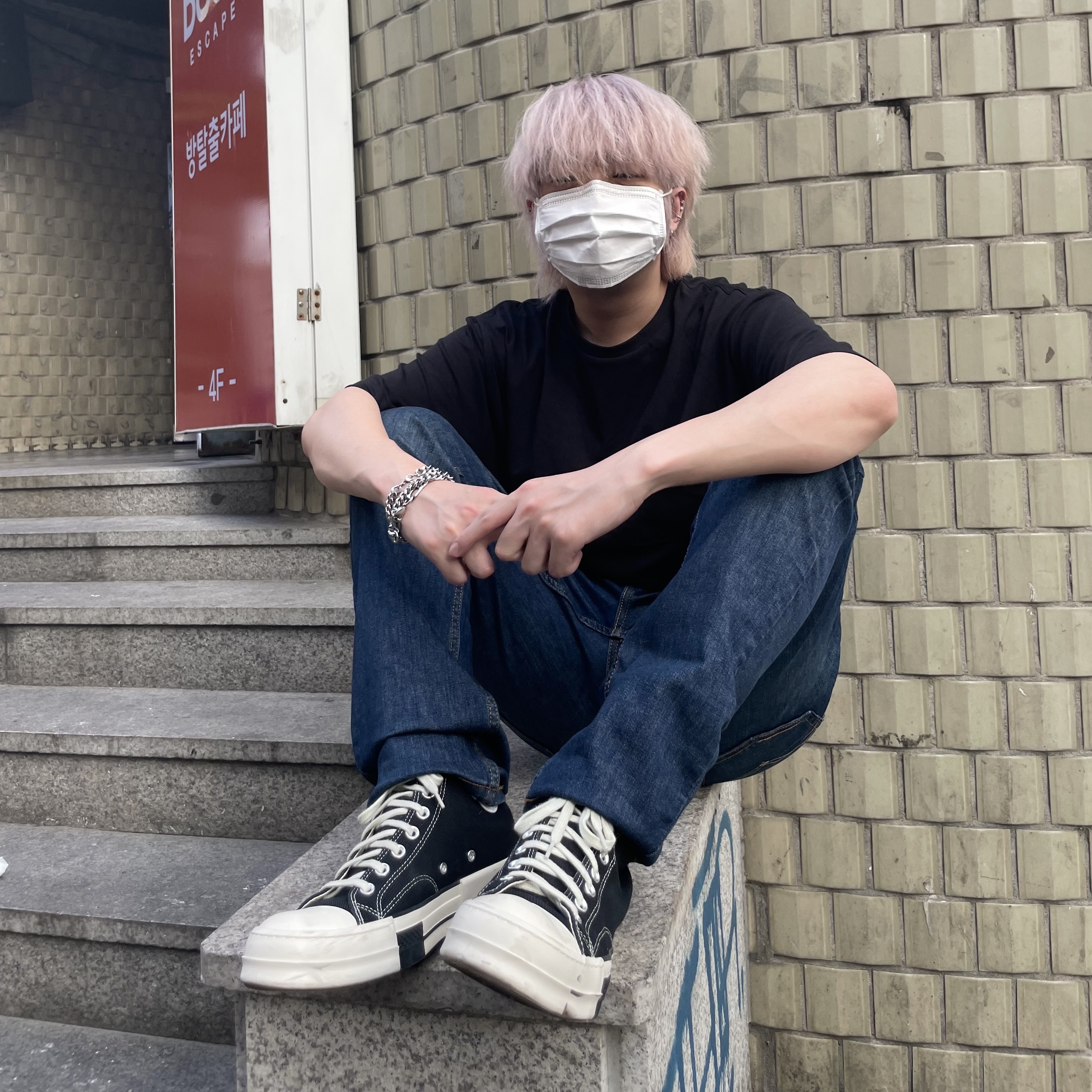 Converse x Drkshdw Drkstr Chuck 70 High Black 착용 스타일 - 2