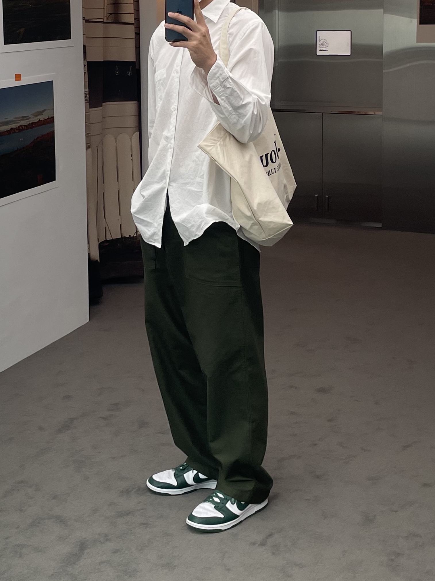 Nike Dunk Low Retro Varsity Green 착용 스타일 - 2
